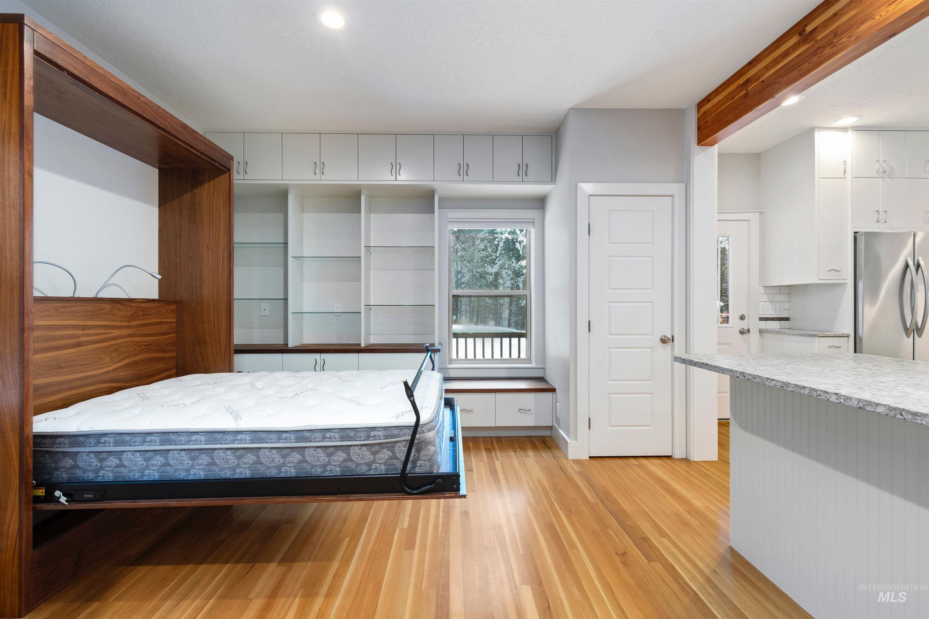 9 Crick Rd, Garden Valley, Idaho 83622-5129, 3 Bedrooms, 3.5 Bathrooms, Residential For Sale, Price $680,000,MLS 98969380