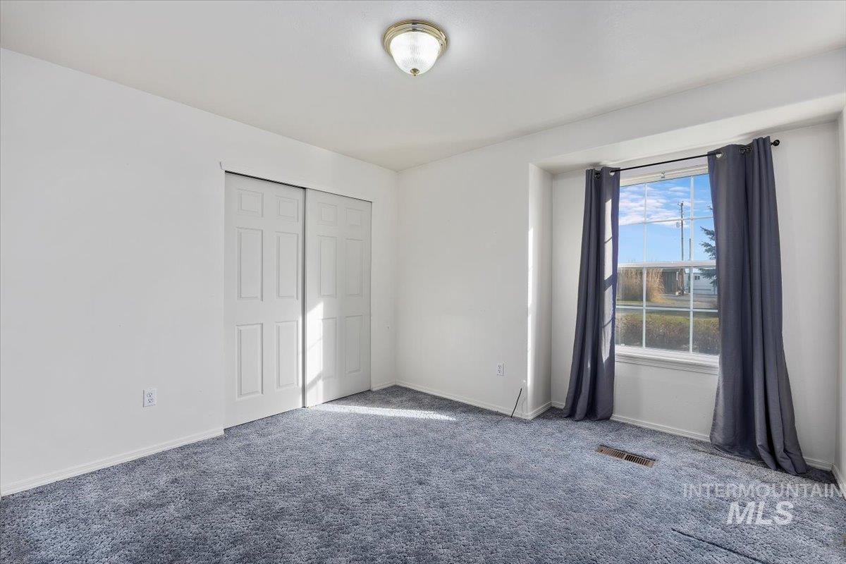 549 S 100 E, Jerome, Idaho 83338, 3 Bedrooms, 2 Bathrooms, Residential For Sale, Price $669,000,MLS 98969387