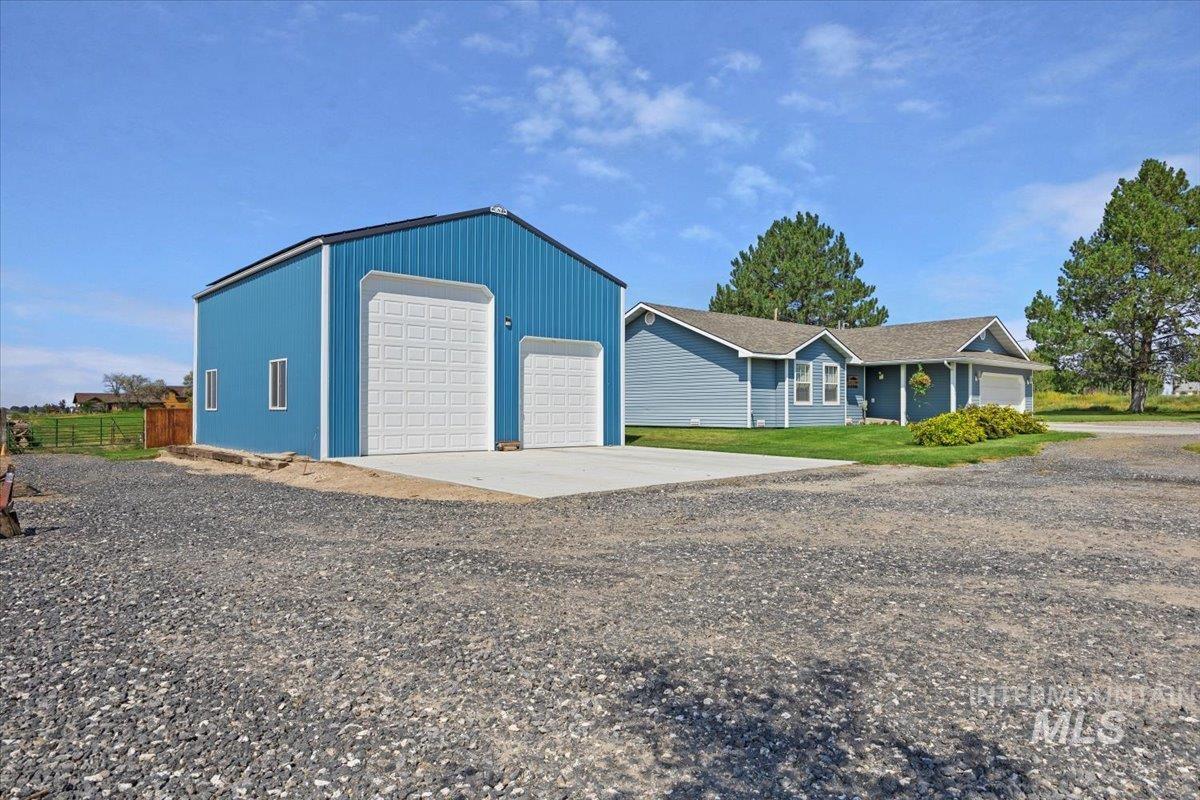 549 S 100 E, Jerome, Idaho 83338, 3 Bedrooms, 2 Bathrooms, Residential For Sale, Price $669,000,MLS 98969387