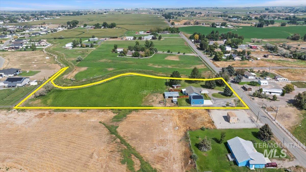 549 S 100 E, Jerome, Idaho 83338, 3 Bedrooms, 2 Bathrooms, Residential For Sale, Price $669,000,MLS 98969387