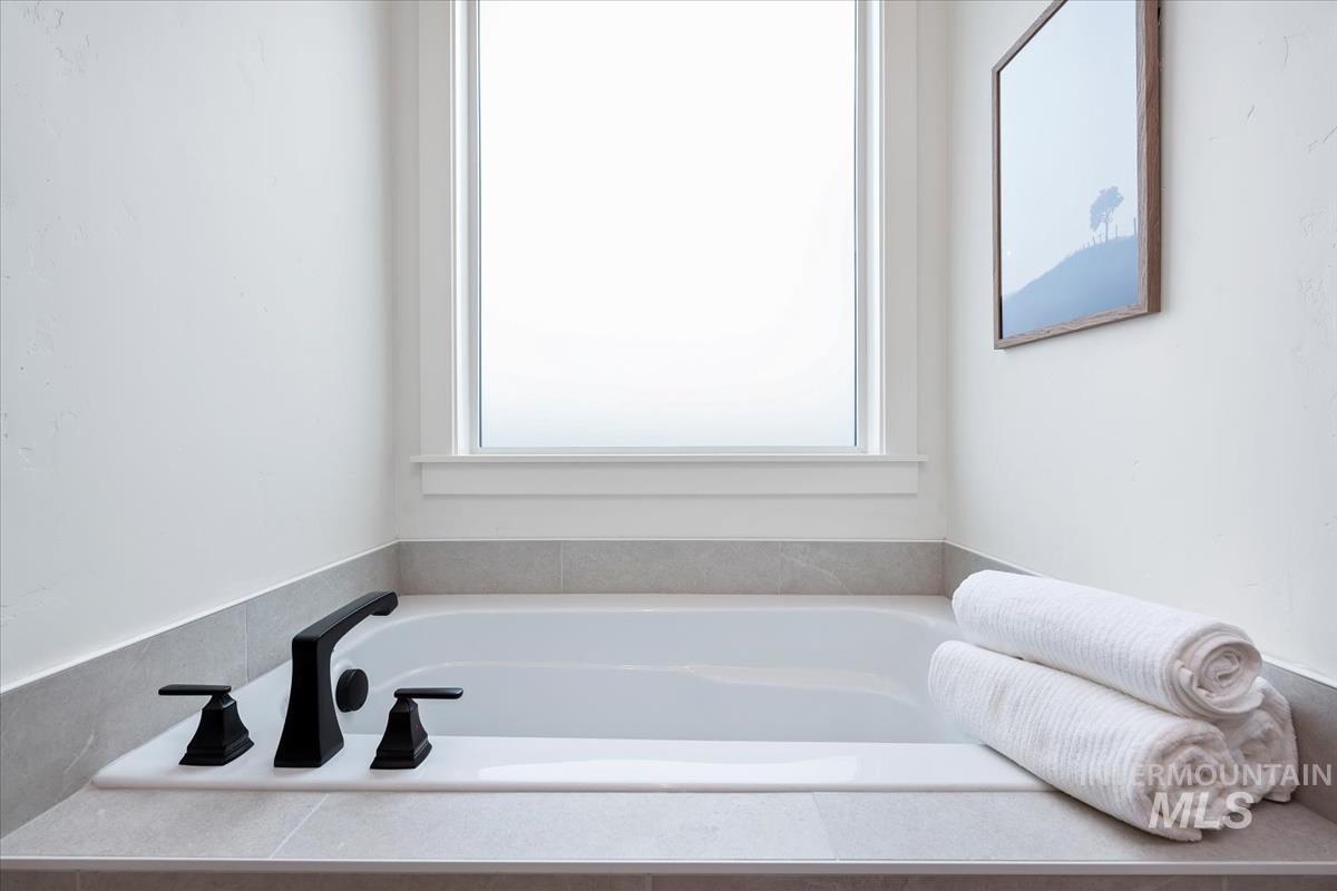 7272 W Cibeco St, Eagle, Idaho 83616, 4 Bedrooms, 3.5 Bathrooms, Residential For Sale, Price $964,900,MLS 98969388