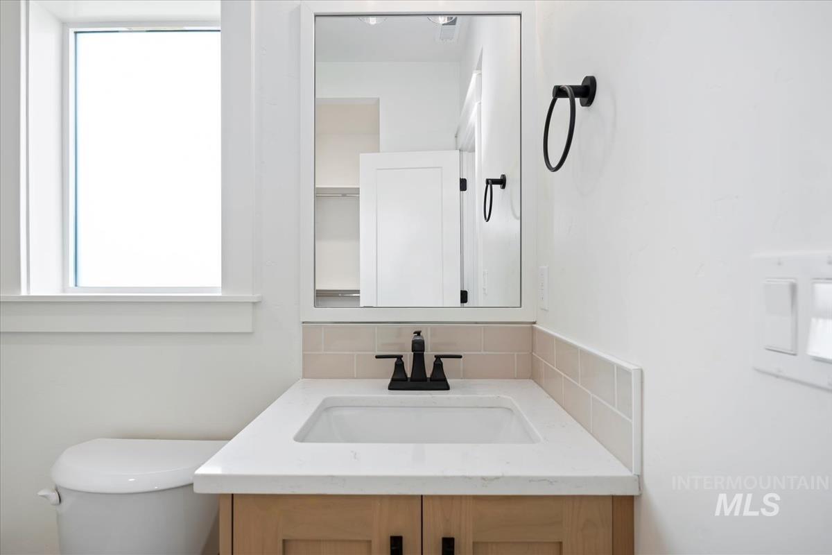 7272 W Cibeco St, Eagle, Idaho 83616, 4 Bedrooms, 3.5 Bathrooms, Residential For Sale, Price $964,900,MLS 98969388