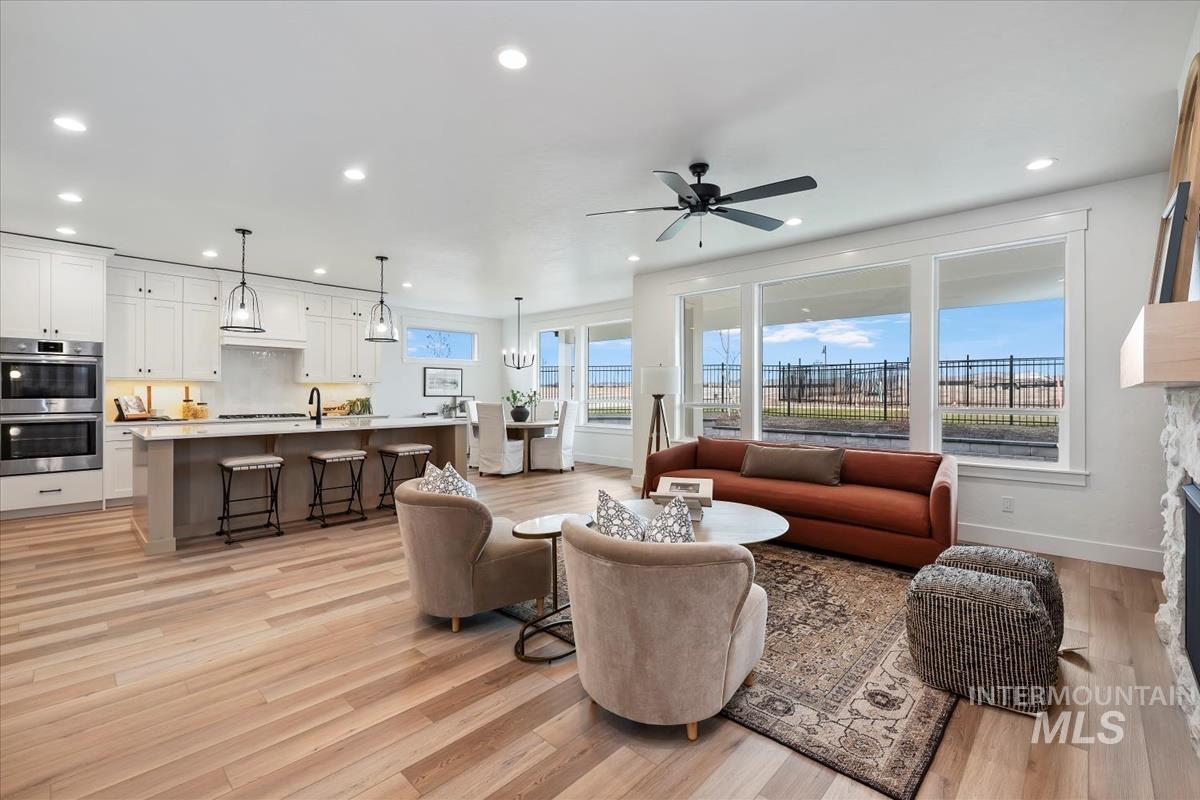 7272 W Cibeco St, Eagle, Idaho 83616, 4 Bedrooms, 3.5 Bathrooms, Residential For Sale, Price $964,900,MLS 98969388