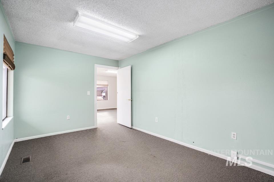 1157 SW 4th Ave, Ontario, Oregon 97914, Business/Commercial For Sale, Price $300,000, 98969389