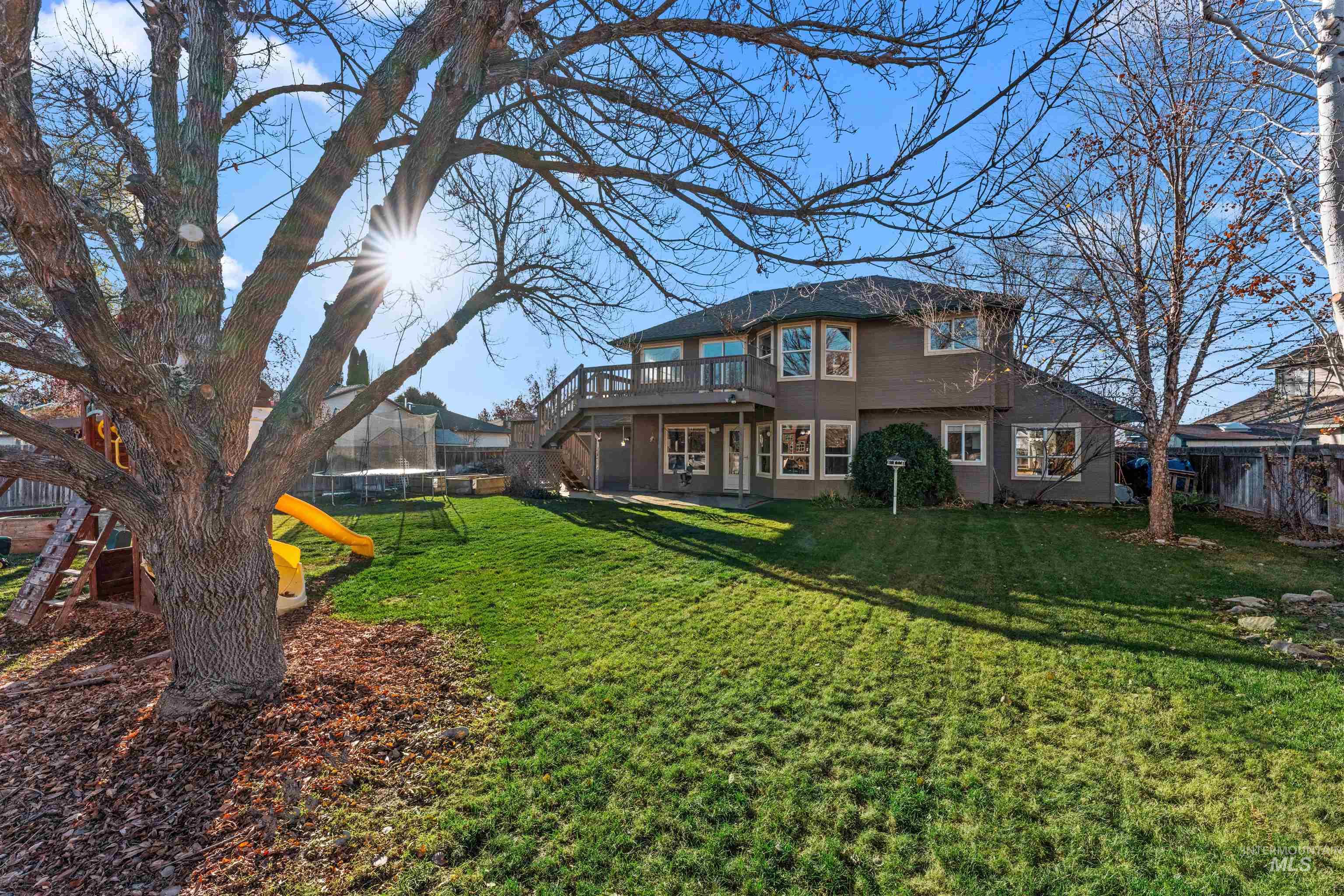 1118 N Snead Ave, Eagle, Idaho 83616, 4 Bedrooms, 3 Bathrooms, Residential For Sale, Price $614,900,MLS 98969390