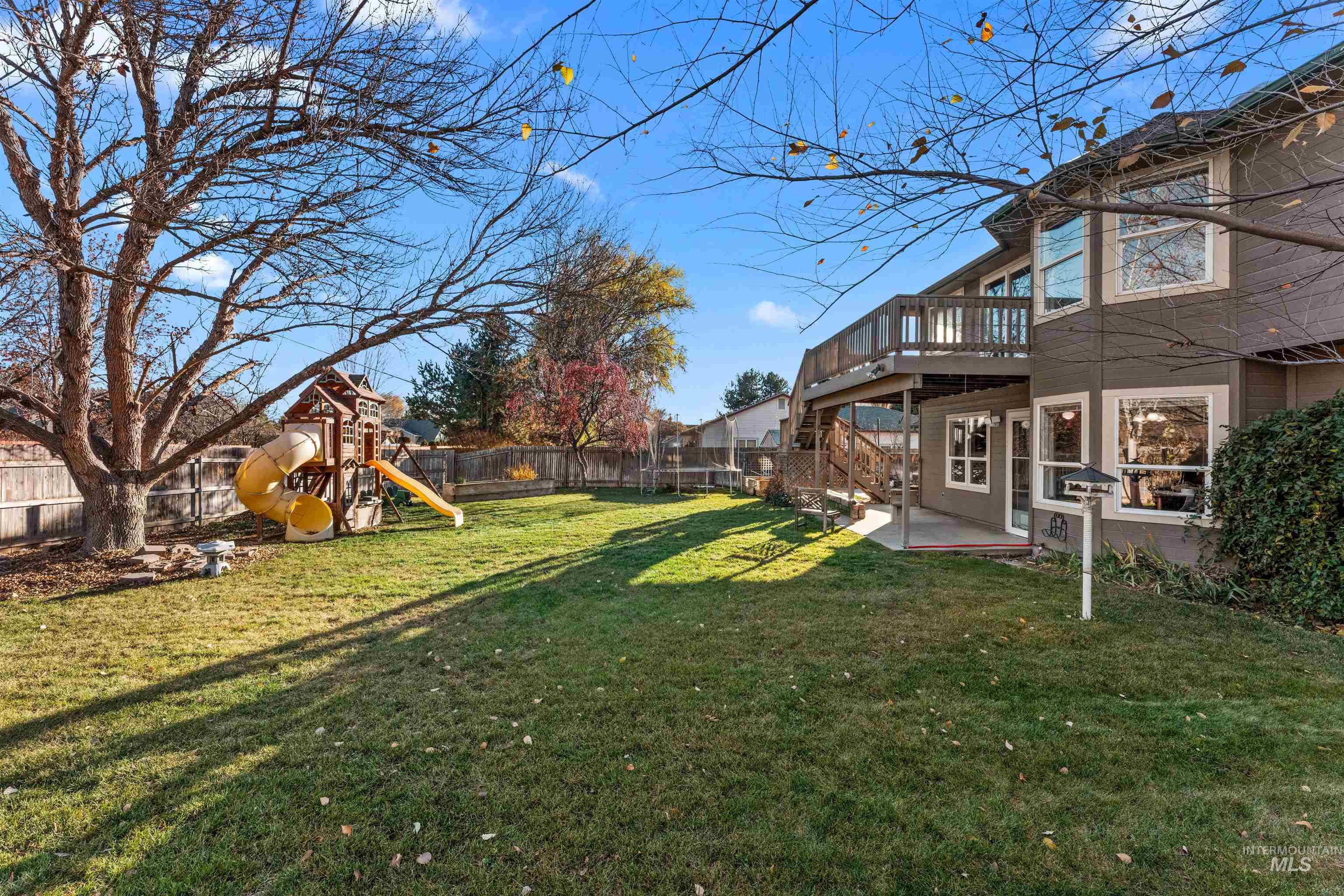 1118 N Snead Ave, Eagle, Idaho 83616, 4 Bedrooms, 3 Bathrooms, Residential For Sale, Price $614,900,MLS 98969390