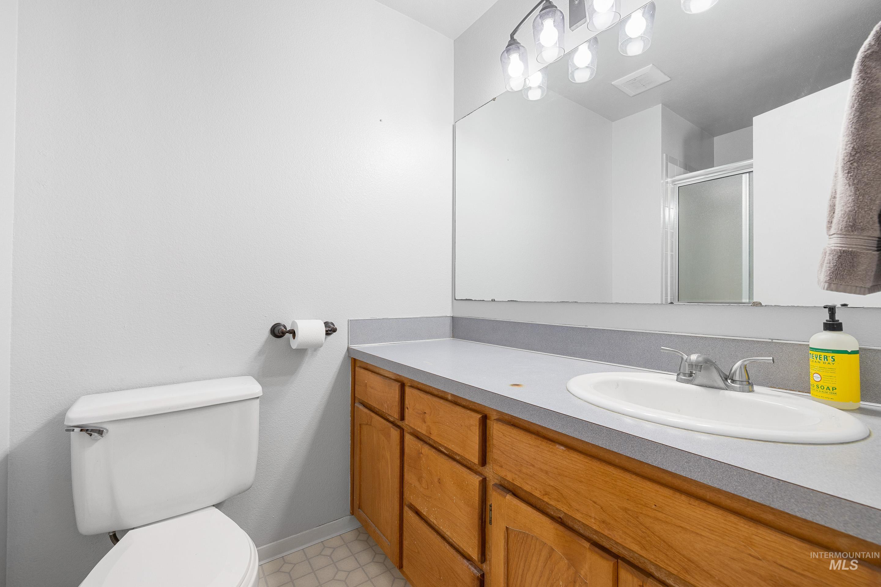 4735 S Rawhide Ave, Boise, Idaho 83709, 3 Bedrooms, 2 Bathrooms, Residential For Sale, Price $364,900,MLS 98969391