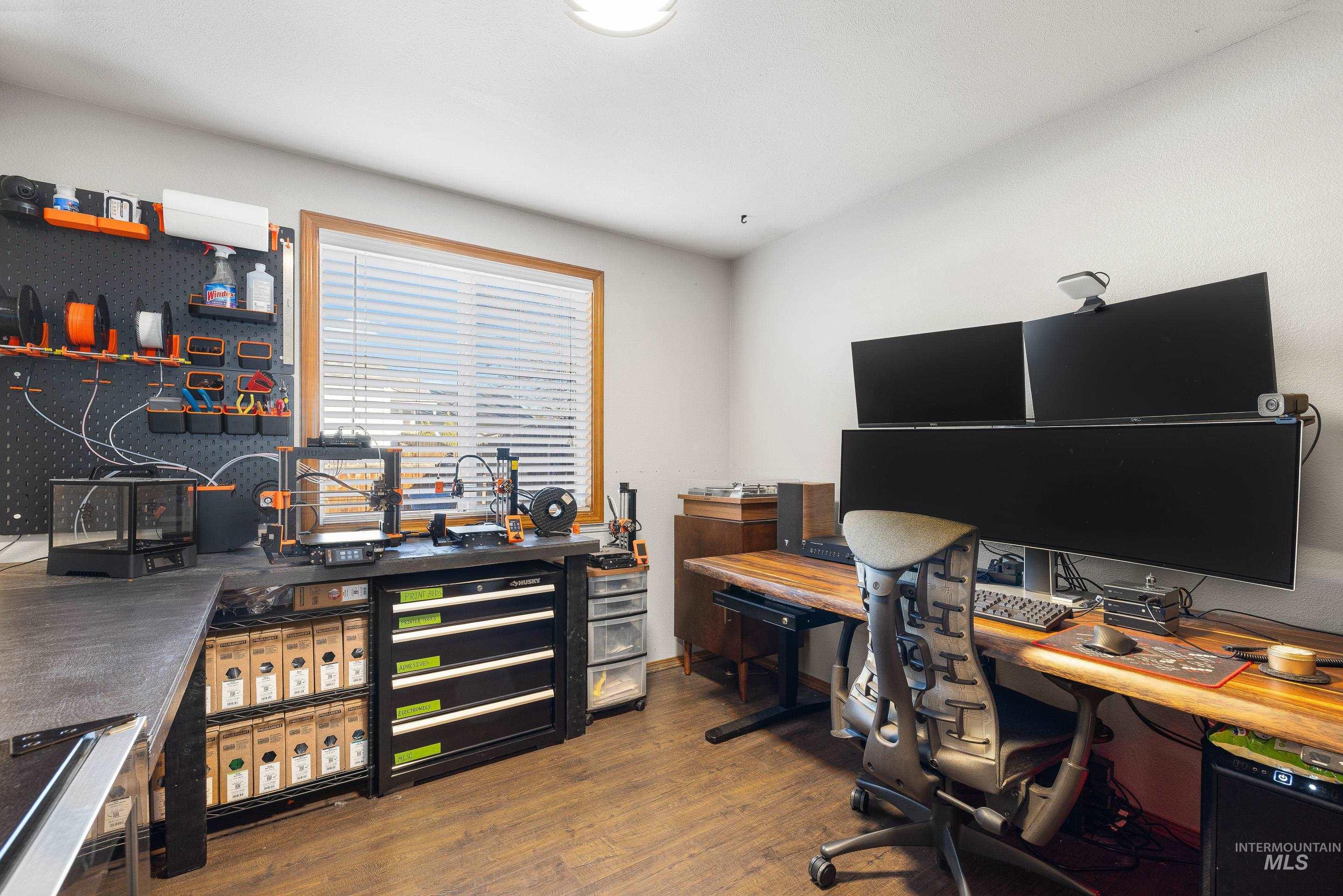 4735 S Rawhide Ave, Boise, Idaho 83709, 3 Bedrooms, 2 Bathrooms, Residential For Sale, Price $364,900,MLS 98969391