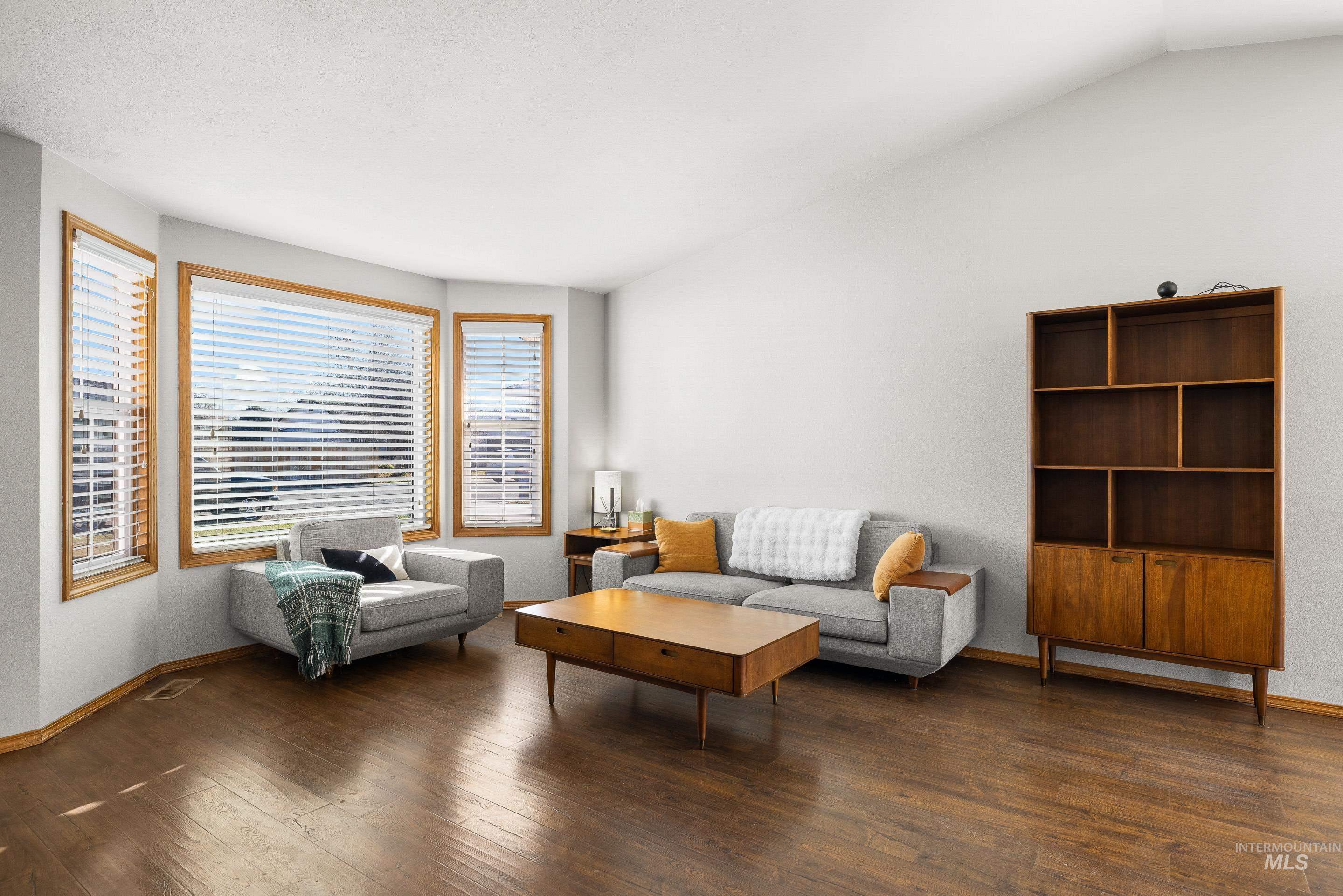 4735 S Rawhide Ave, Boise, Idaho 83709, 3 Bedrooms, 2 Bathrooms, Residential For Sale, Price $364,900,MLS 98969391