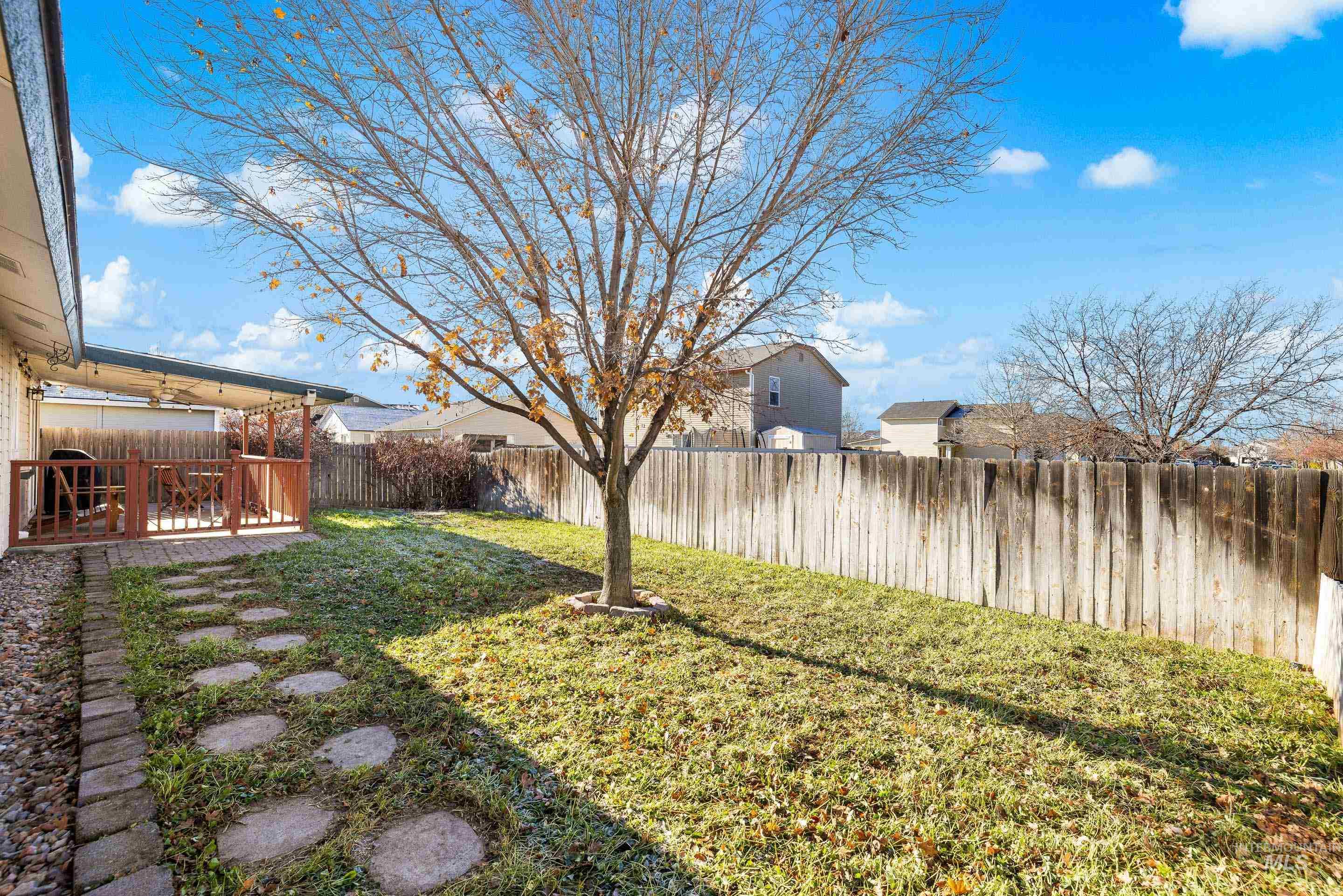 4735 S Rawhide Ave, Boise, Idaho 83709, 3 Bedrooms, 2 Bathrooms, Residential For Sale, Price $364,900,MLS 98969391