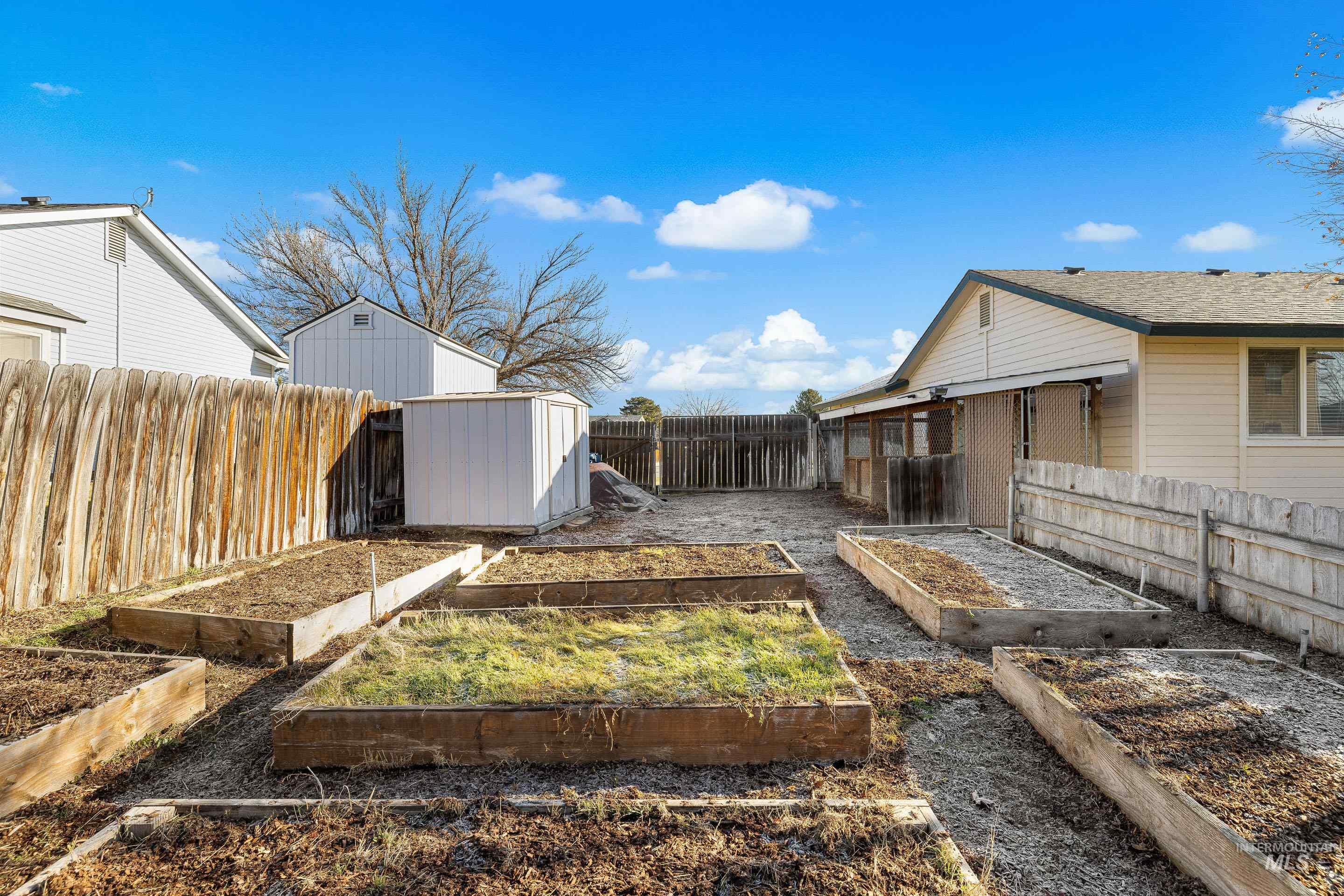 4735 S Rawhide Ave, Boise, Idaho 83709, 3 Bedrooms, 2 Bathrooms, Residential For Sale, Price $364,900,MLS 98969391