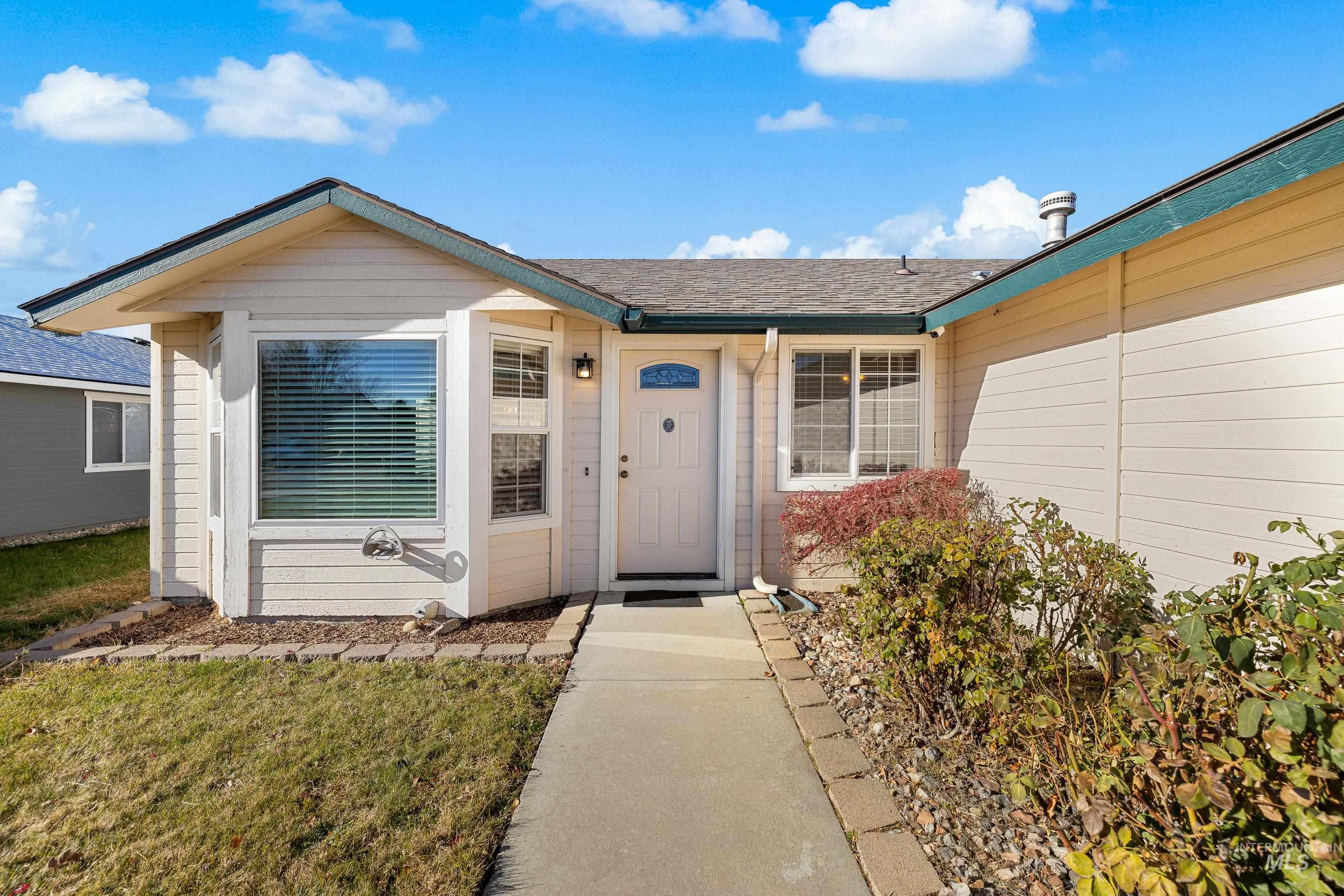 4735 S Rawhide Ave, Boise, Idaho 83709, 3 Bedrooms, 2 Bathrooms, Residential For Sale, Price $364,900,MLS 98969391