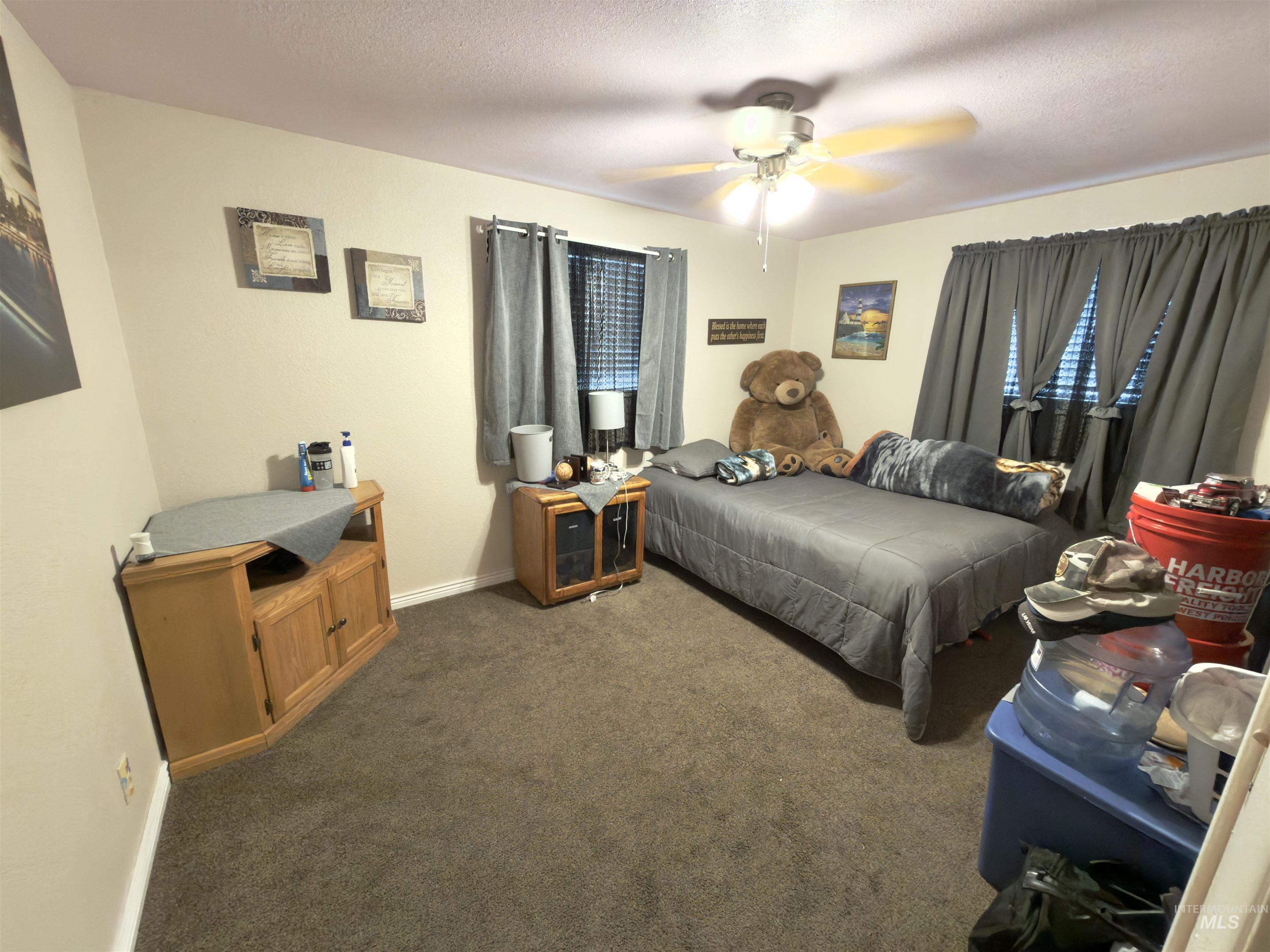 336 NW 11th Ave, Ontario, Oregon 97914, 4 Bedrooms, 2 Bathrooms, Residential For Sale, Price $299,000,MLS 98969395