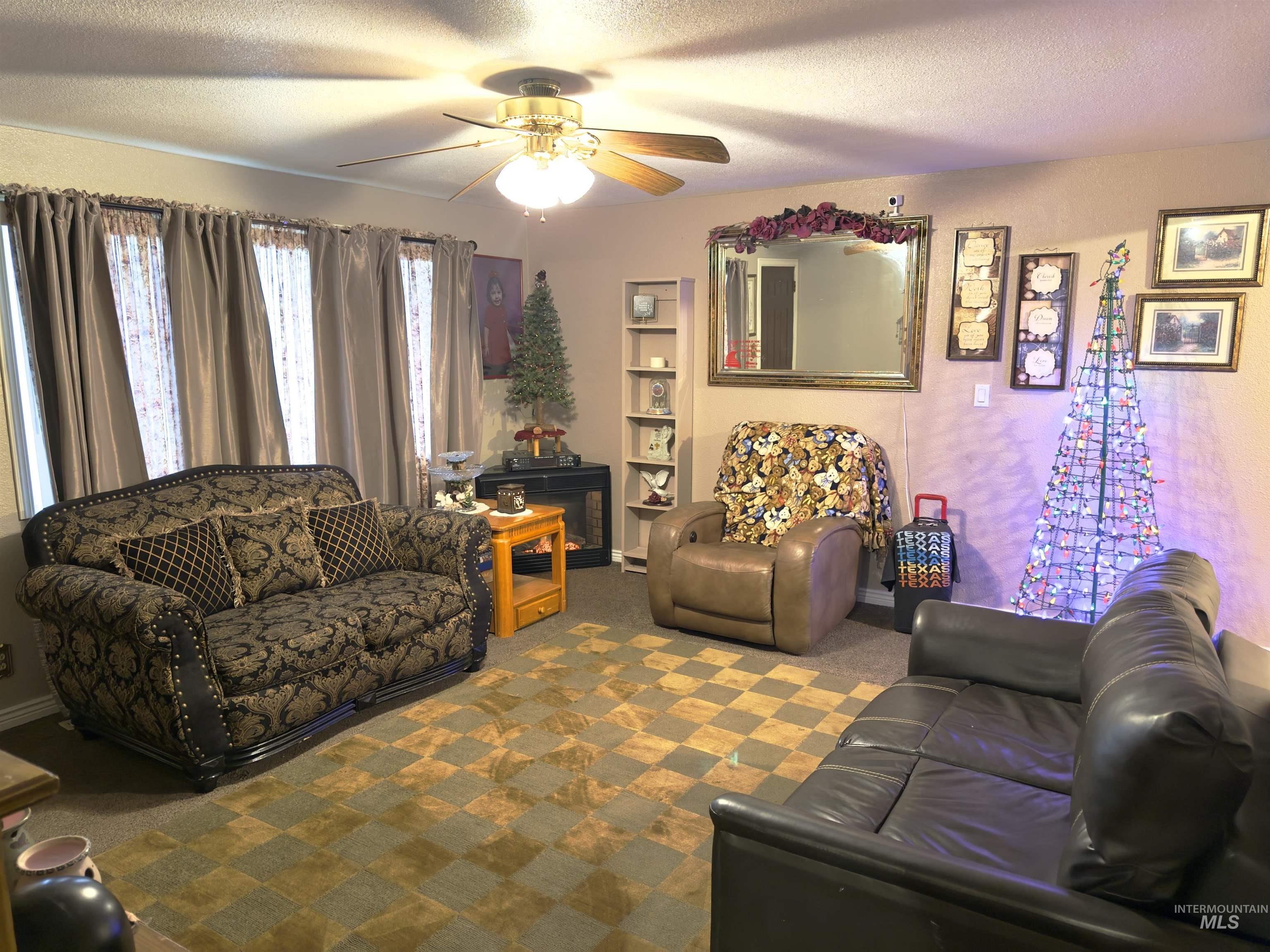 336 NW 11th Ave, Ontario, Oregon 97914, 4 Bedrooms, 2 Bathrooms, Residential For Sale, Price $299,000,MLS 98969395