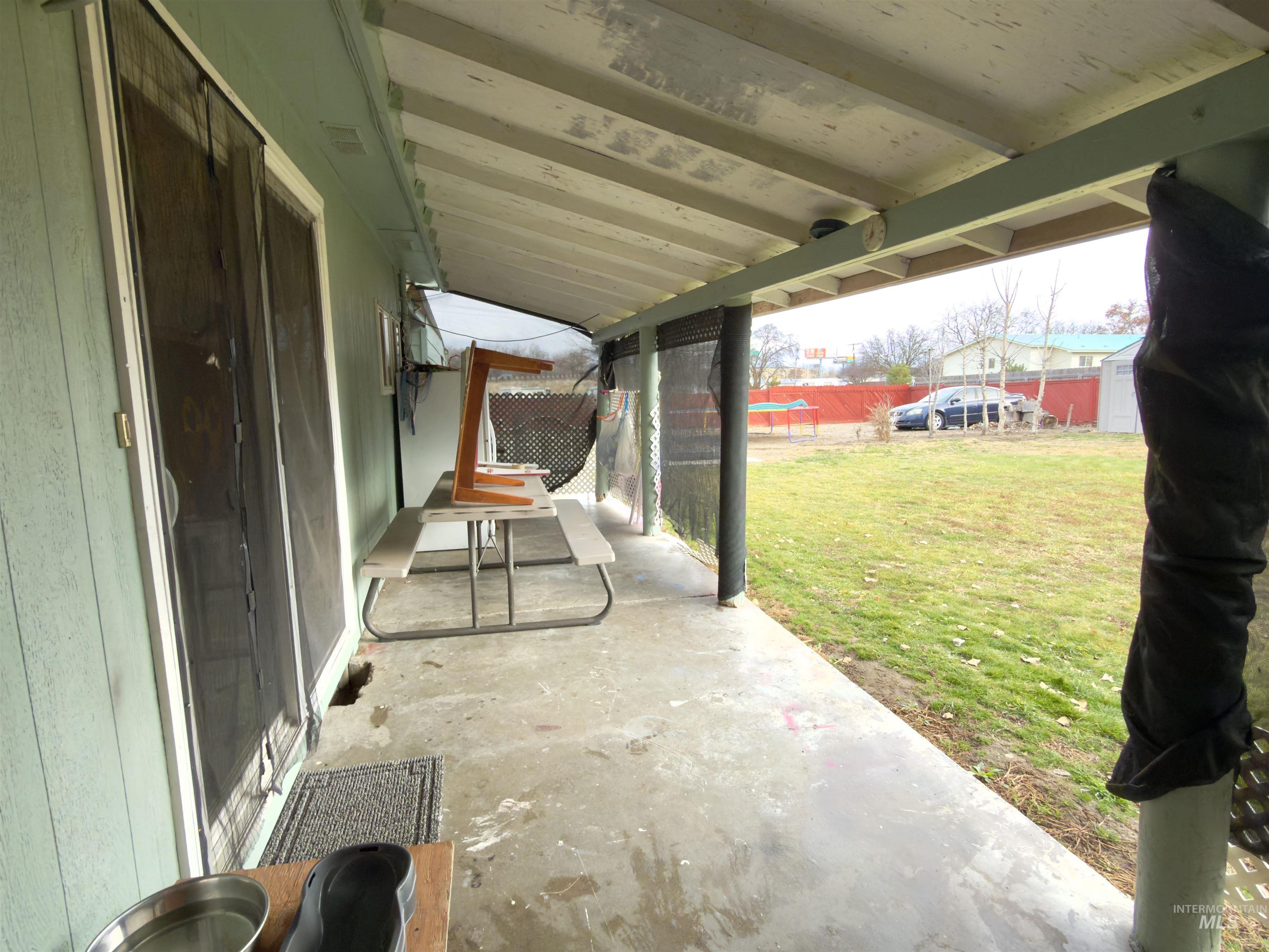 336 NW 11th Ave, Ontario, Oregon 97914, 4 Bedrooms, 2 Bathrooms, Residential For Sale, Price $299,000,MLS 98969395