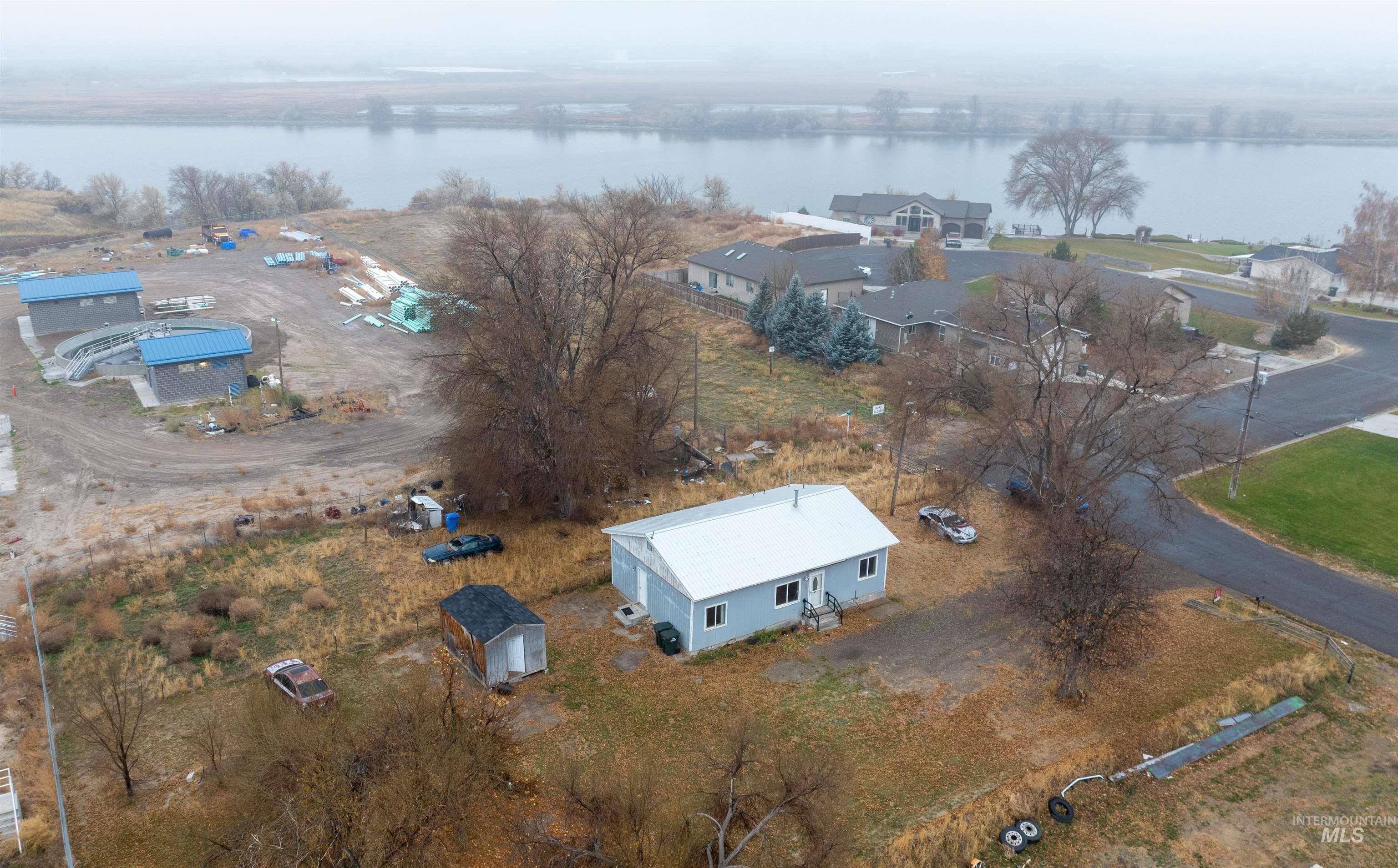 1410 S St, Heyburn, Idaho 83336, 3 Bedrooms, 1 Bathroom, Residential For Sale, Price $210,000,MLS 98969397