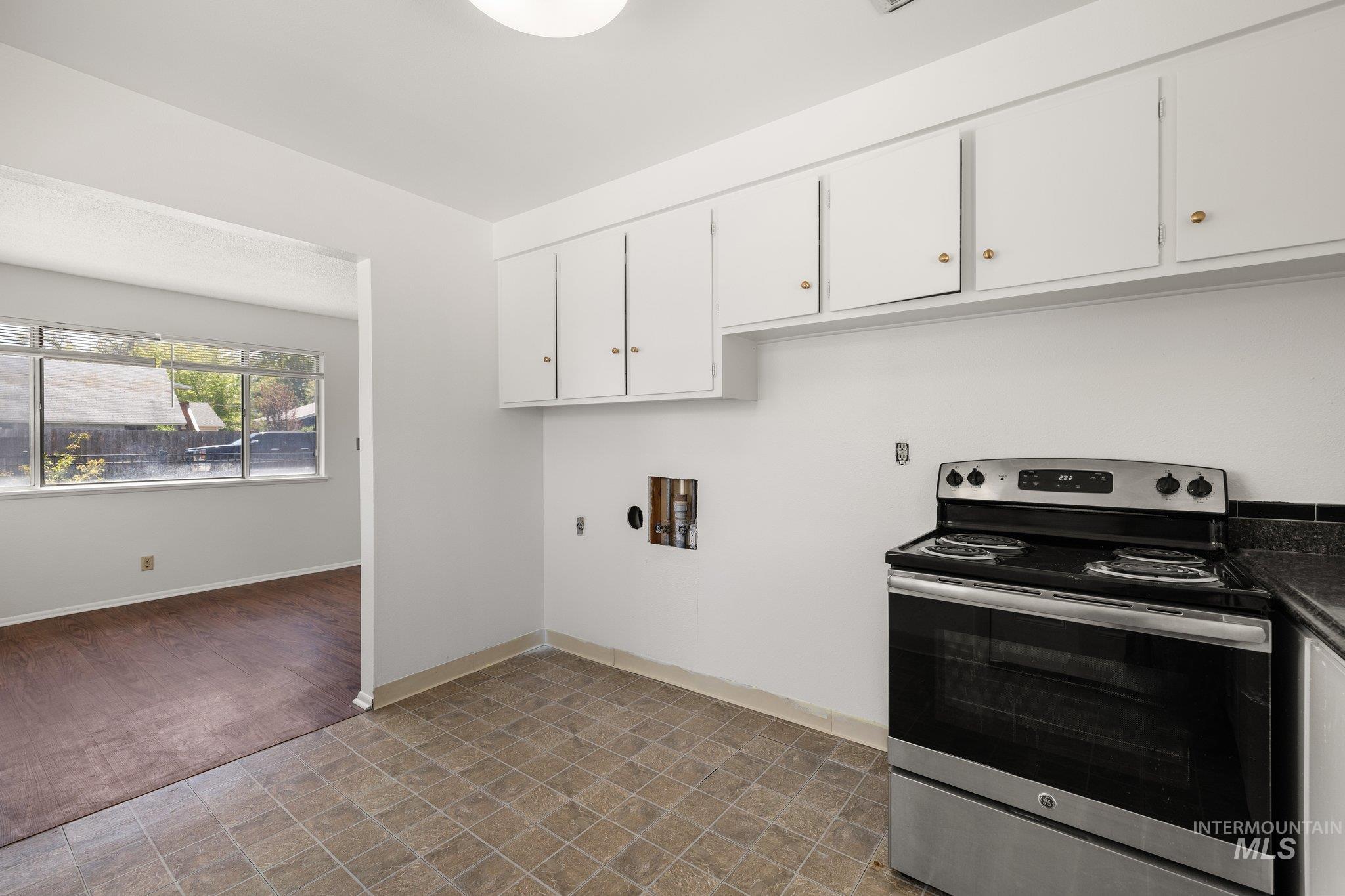 Washroom with baseboards
