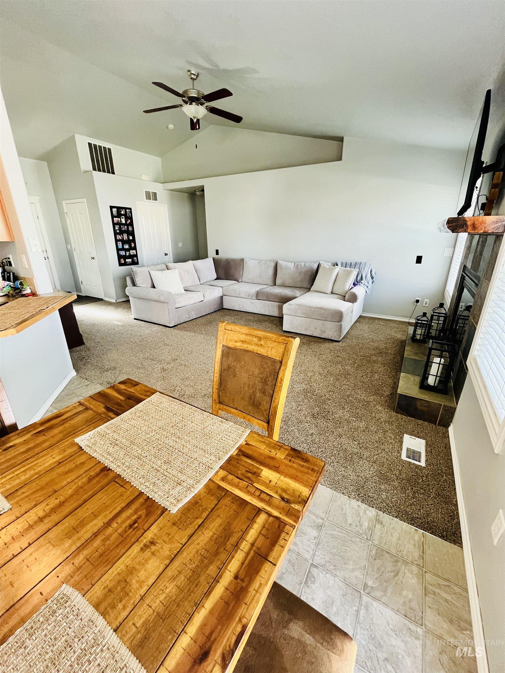 11366 W Cathedral St, Nampa, Idaho 83651, 3 Bedrooms, 2 Bathrooms, Residential For Sale, Price $375,000,MLS 98969400