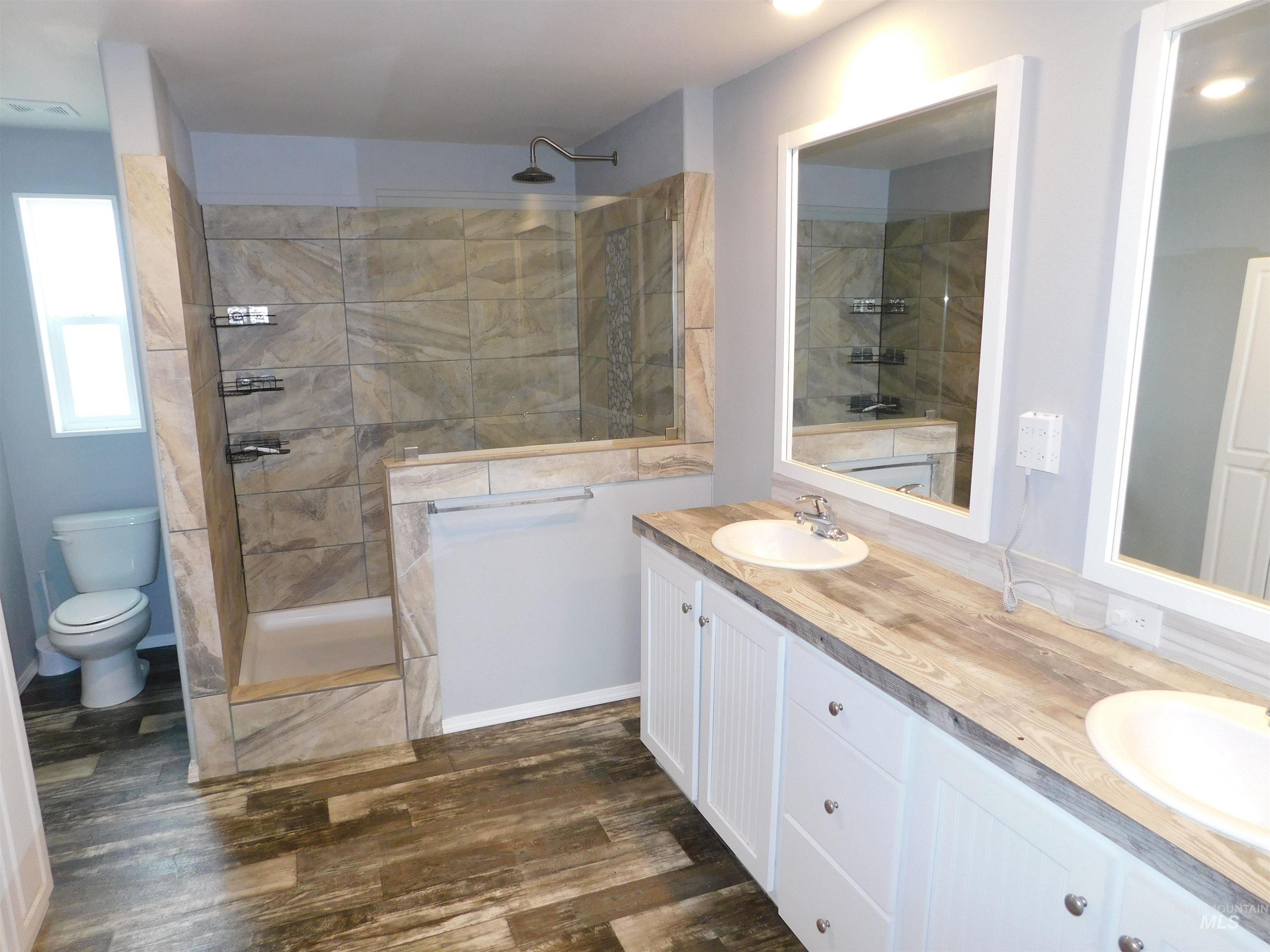 26915 Chips Lane, Parma, Idaho 83660, 3 Bedrooms, 2 Bathrooms, Residential For Sale, Price $580,000,MLS 98969403