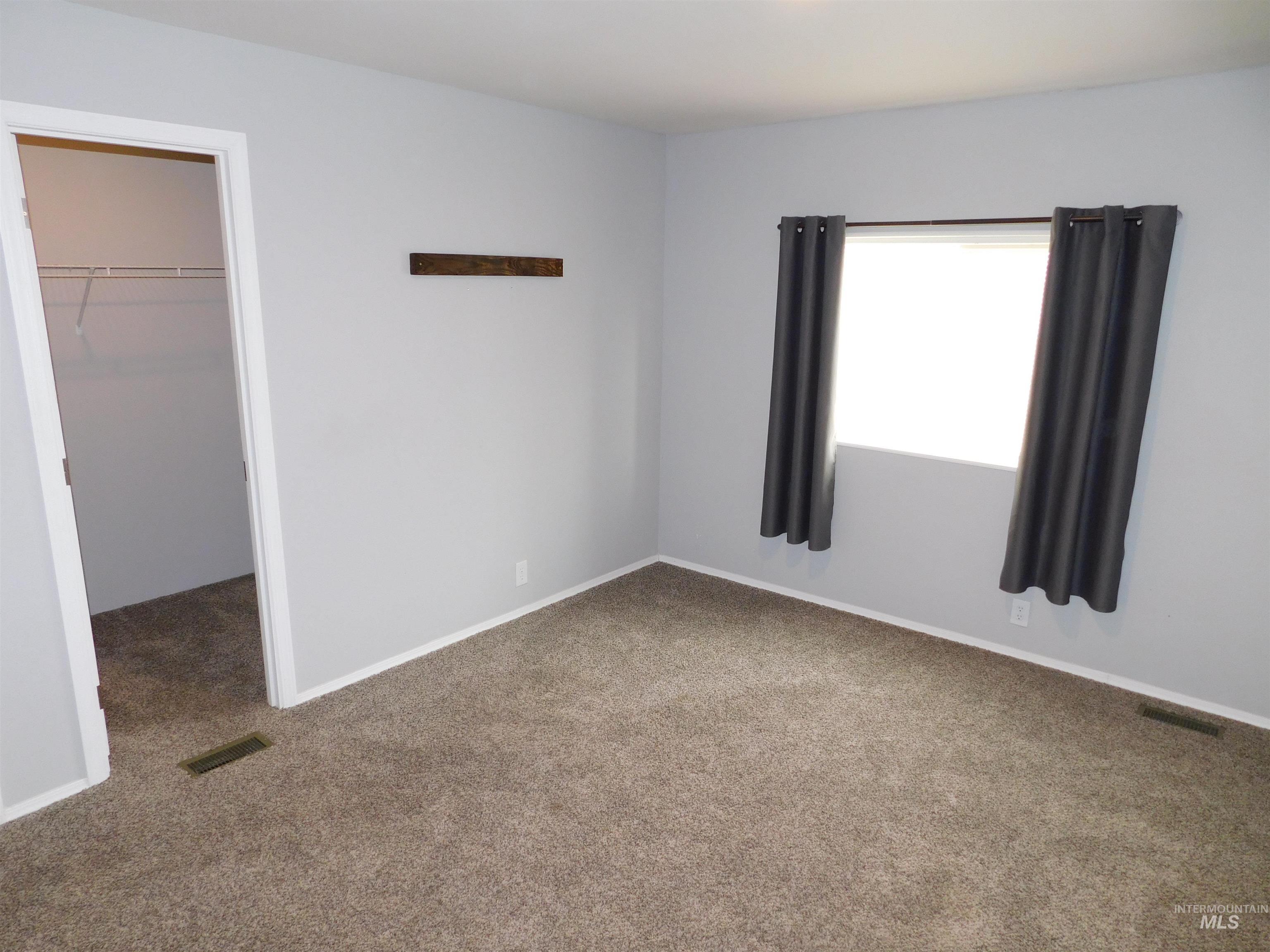 26915 Chips Lane, Parma, Idaho 83660, 3 Bedrooms, 2 Bathrooms, Residential For Sale, Price $580,000,MLS 98969403