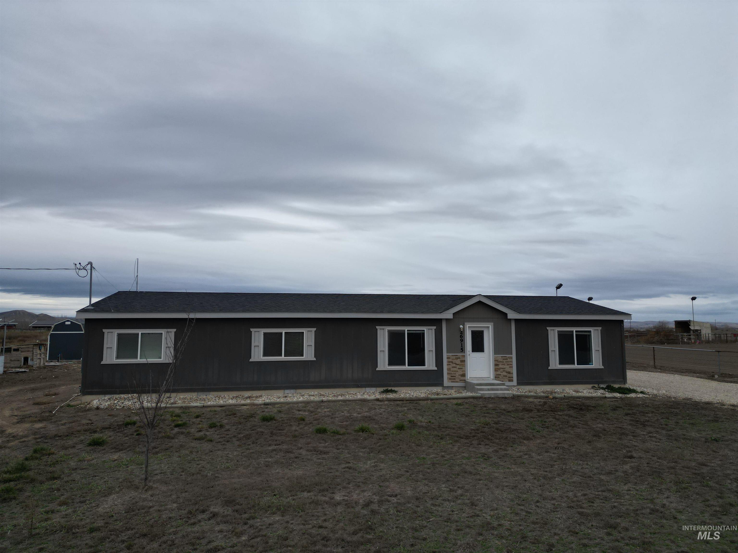 26915 Chips Lane, Parma, Idaho 83660, 3 Bedrooms, 2 Bathrooms, Residential For Sale, Price $580,000,MLS 98969403