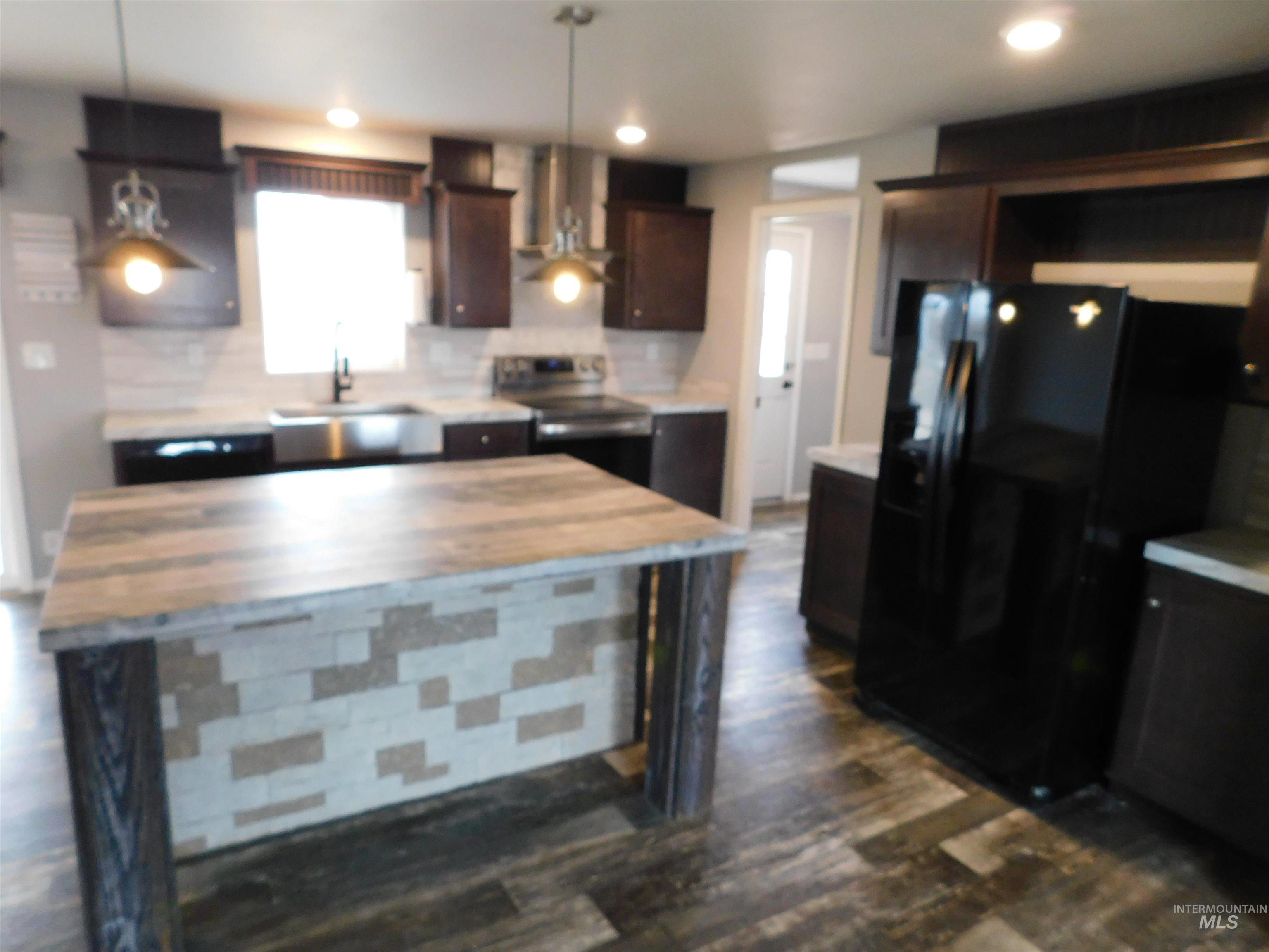 26915 Chips Lane, Parma, Idaho 83660, 3 Bedrooms, 2 Bathrooms, Residential For Sale, Price $580,000,MLS 98969403