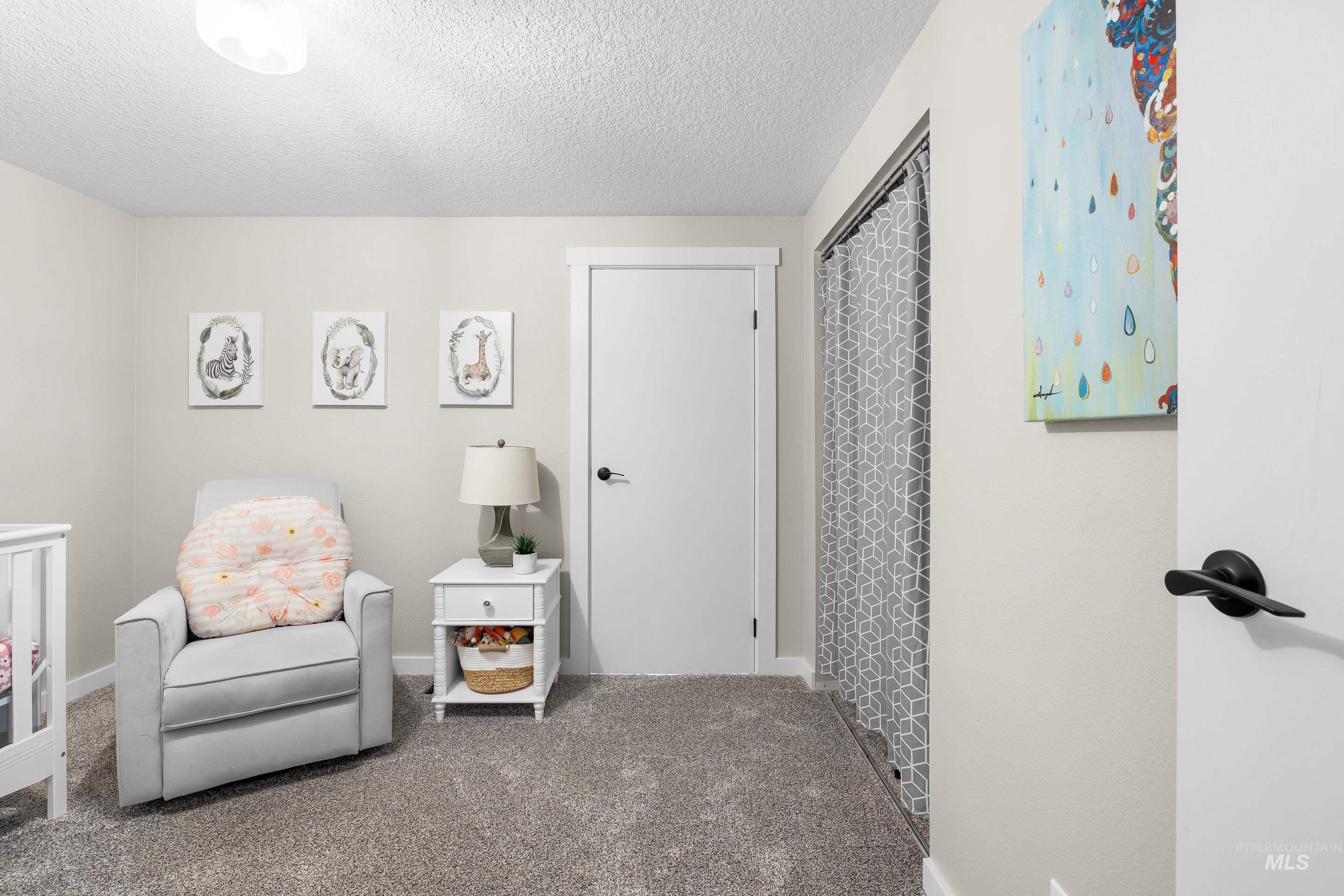 621 W Broadway Ave, Meridian, Idaho 83642, 4 Bedrooms, 3 Bathrooms, Residential For Sale, Price $550,000,MLS 98969406