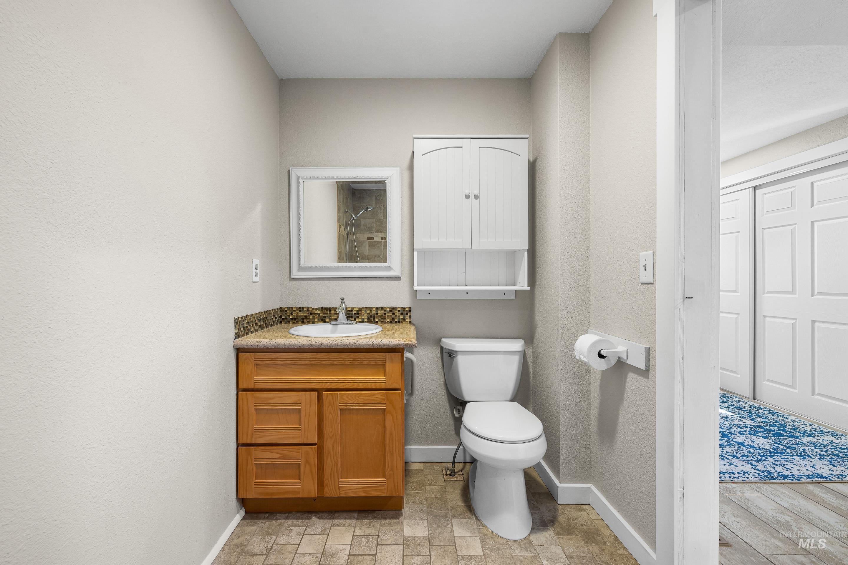 621 W Broadway Ave, Meridian, Idaho 83642, 4 Bedrooms, 3 Bathrooms, Residential For Sale, Price $550,000,MLS 98969406