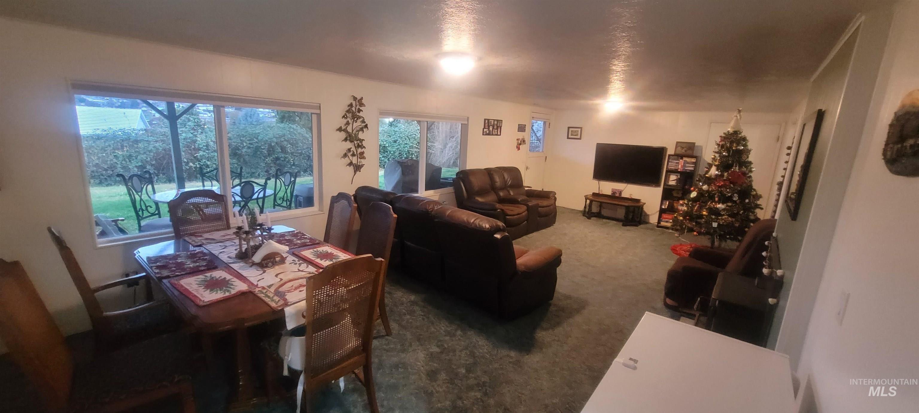 3214 Meadowlark Drive, Lewiston, Idaho 83501, 5 Bedrooms, 3 Bathrooms, Residential For Sale, Price $489,000,MLS 98969408