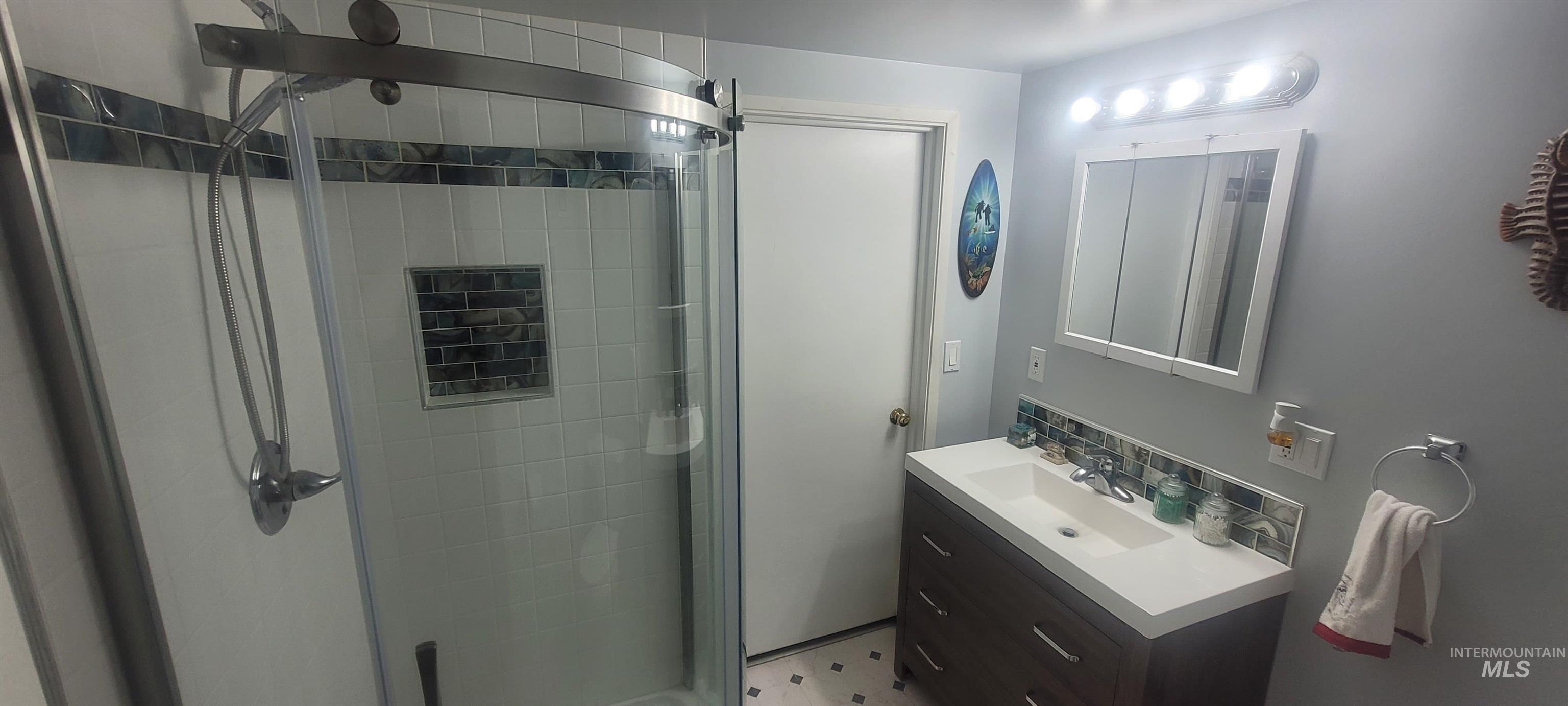 3214 Meadowlark Drive, Lewiston, Idaho 83501, 5 Bedrooms, 3 Bathrooms, Residential For Sale, Price $489,000,MLS 98969408