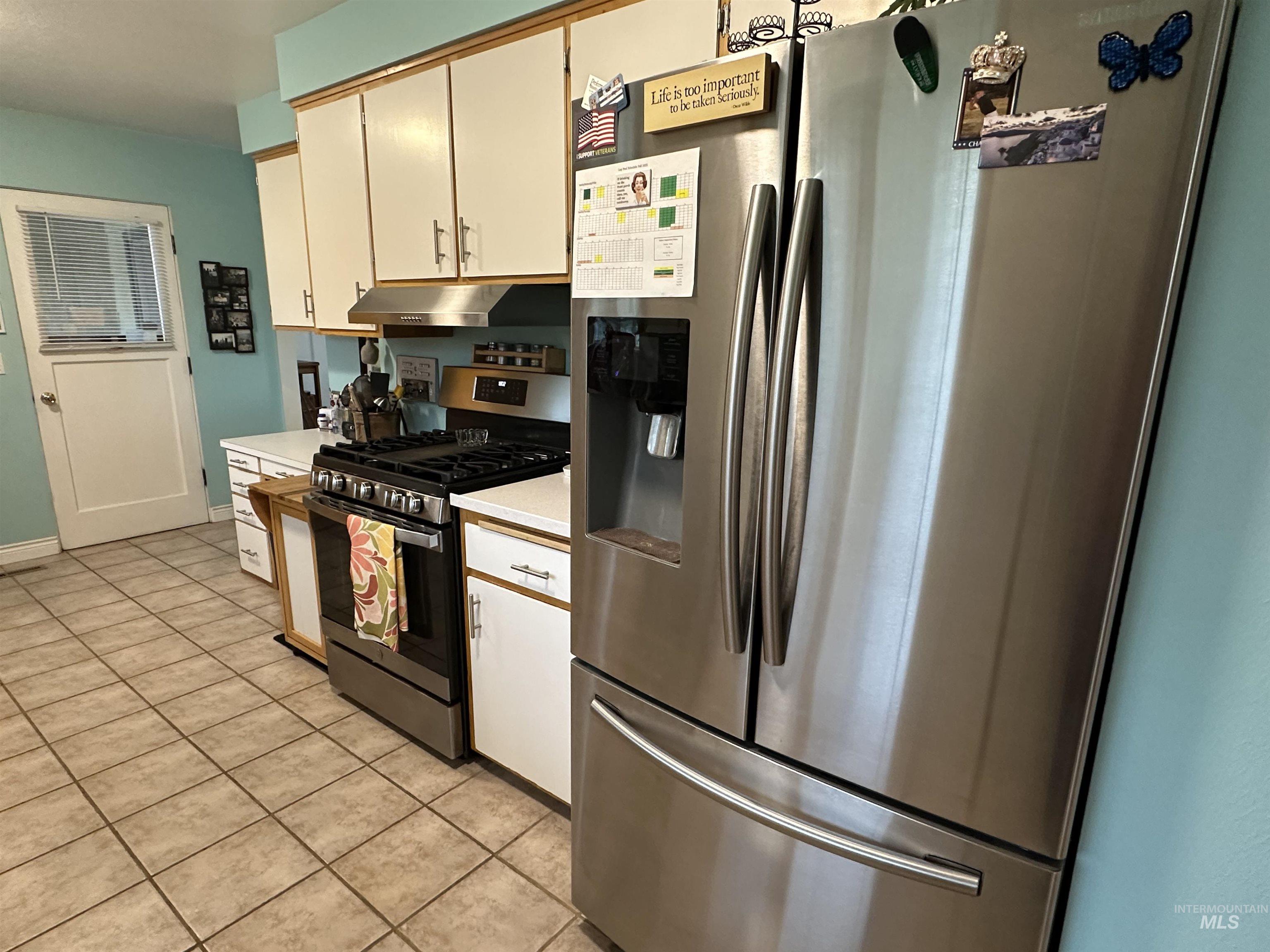 3214 Meadowlark Drive, Lewiston, Idaho 83501, 5 Bedrooms, 3 Bathrooms, Residential For Sale, Price $489,000,MLS 98969408