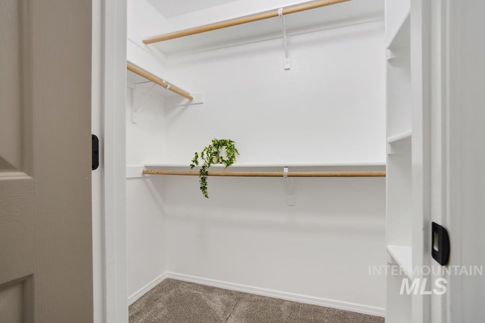 1026 E Hawaii, Nampa, Idaho 83686, 2 Bedrooms, 2 Bathrooms, Residential For Sale, Price $314,950,MLS 98969414