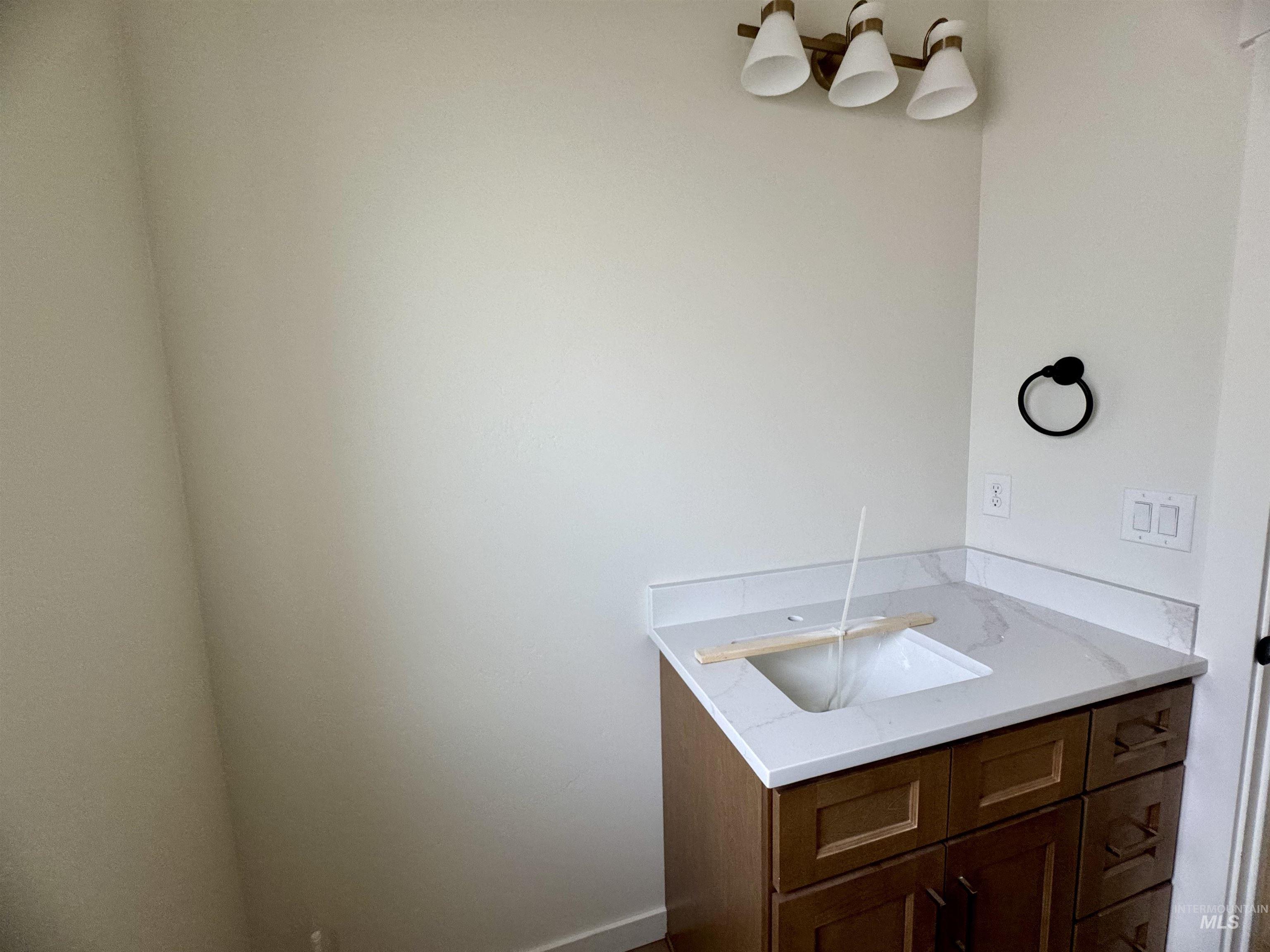 2014 Regan St, Jerome, Idaho 83338, 3 Bedrooms, 2 Bathrooms, Residential For Sale, Price $370,000,MLS 98969415