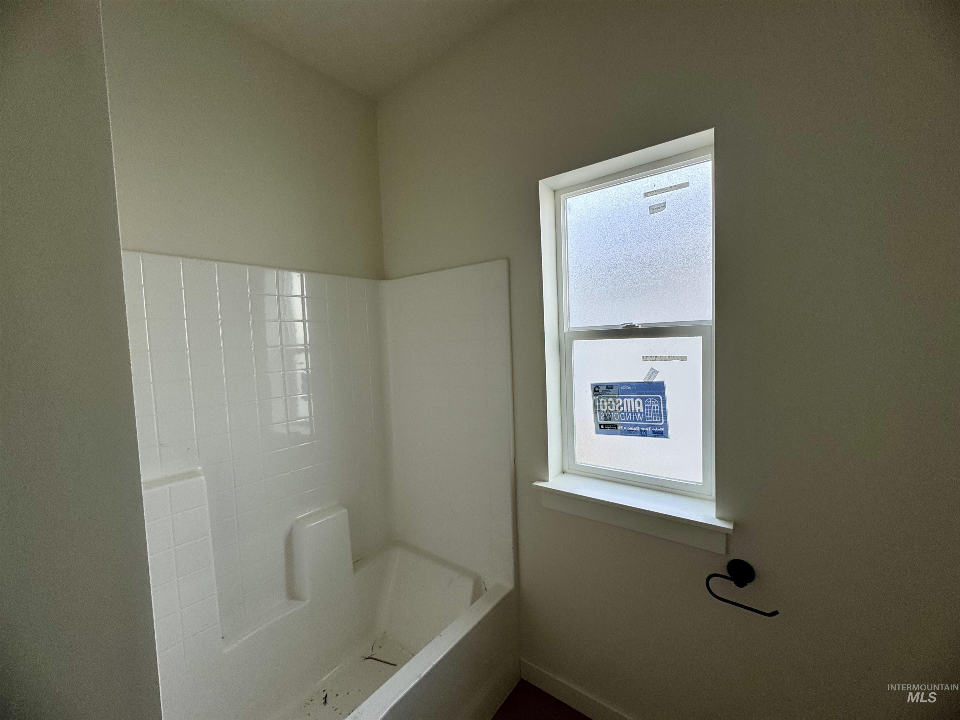 2014 Regan St, Jerome, Idaho 83338, 3 Bedrooms, 2 Bathrooms, Residential For Sale, Price $370,000,MLS 98969415