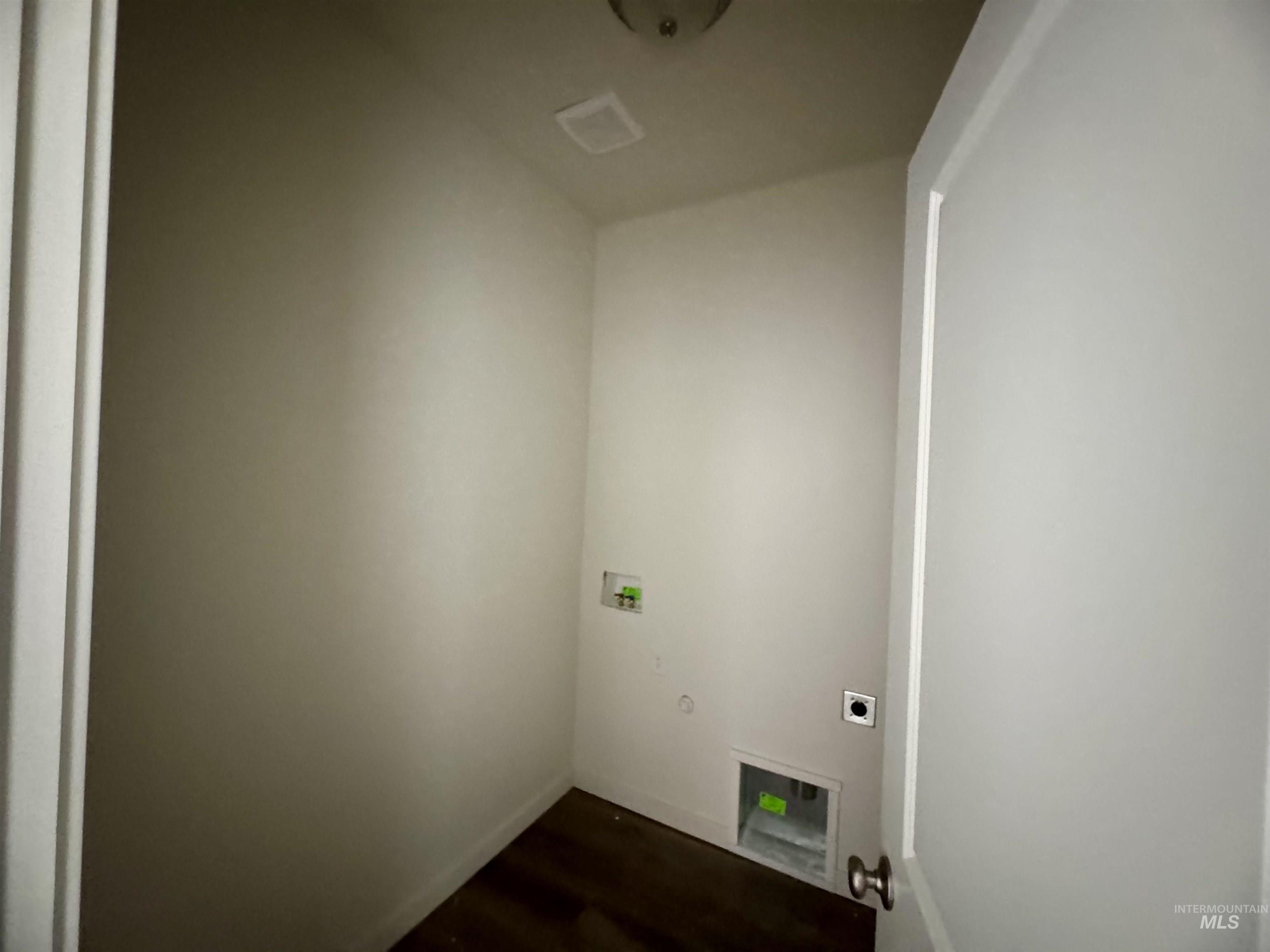 2018 Regan St, Jerome, Idaho 83338, 3 Bedrooms, 2 Bathrooms, Residential For Sale, Price $370,000,MLS 98969416