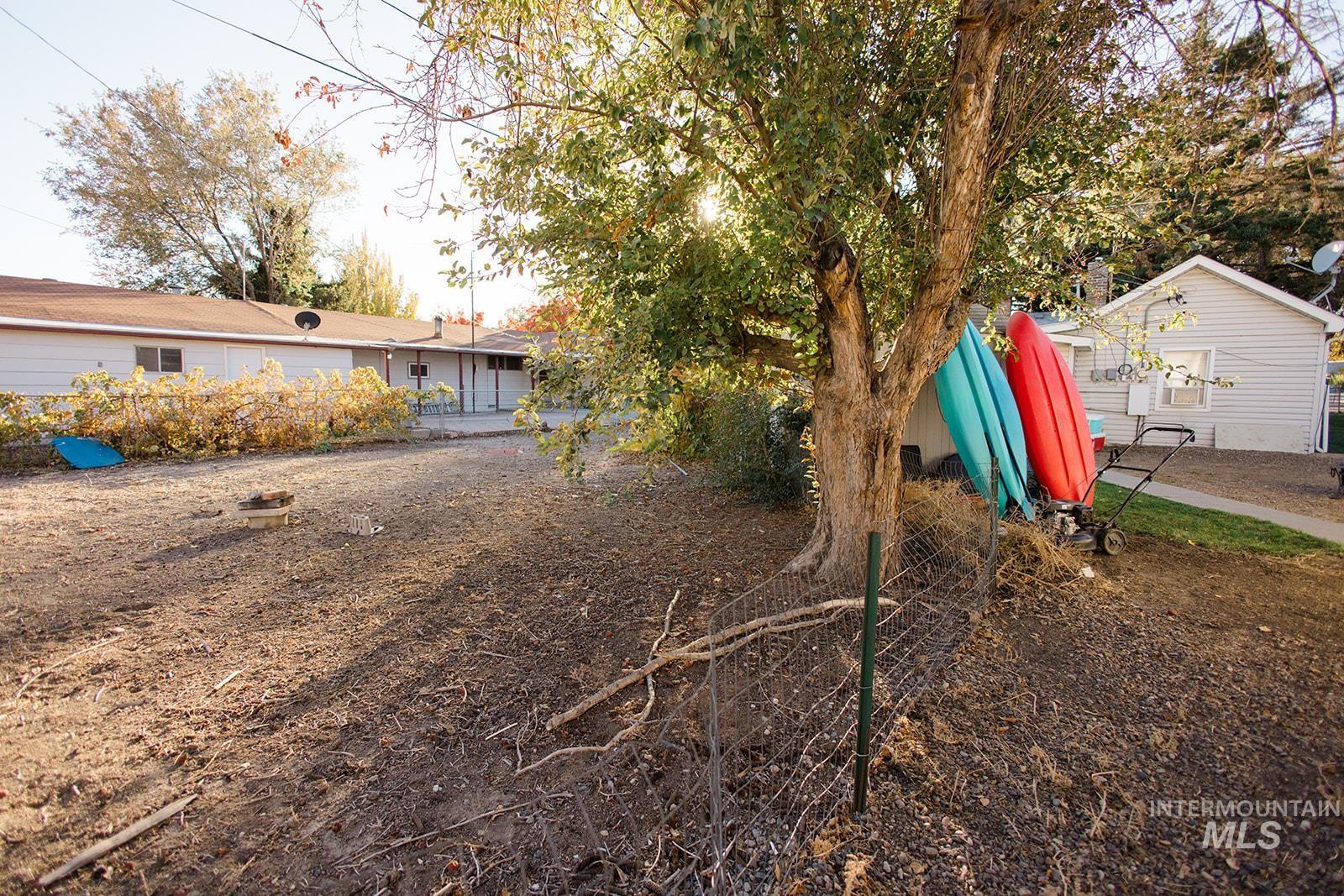 110 S 11th East, Mountain Home, Idaho 83647, 2 Bedrooms, 1 Bathroom, Residential For Sale, Price $200,000, 98969418