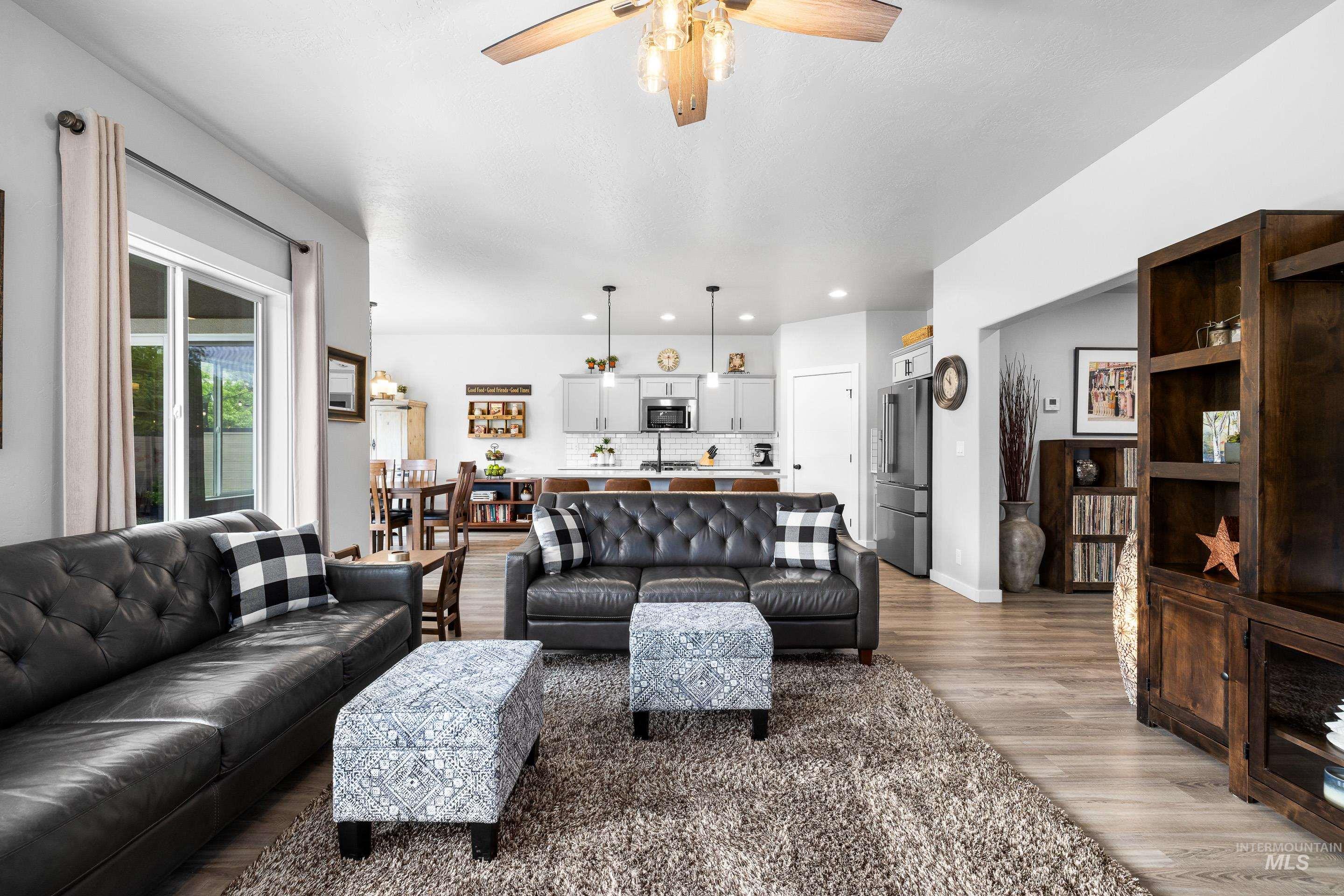 5598 W Old Ranch St, Eagle, Idaho 83714, 4 Bedrooms, 3 Bathrooms, Residential For Sale, Price $615,000,MLS 98969419