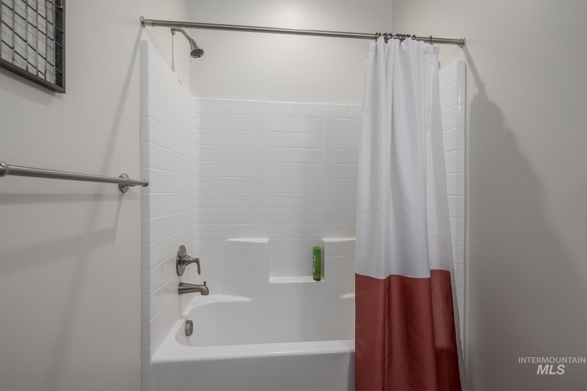 1600 Wagon Road, Weiser, Idaho 83672, 3 Bedrooms, 2 Bathrooms, Residential For Sale, Price $338,500,MLS 98969420