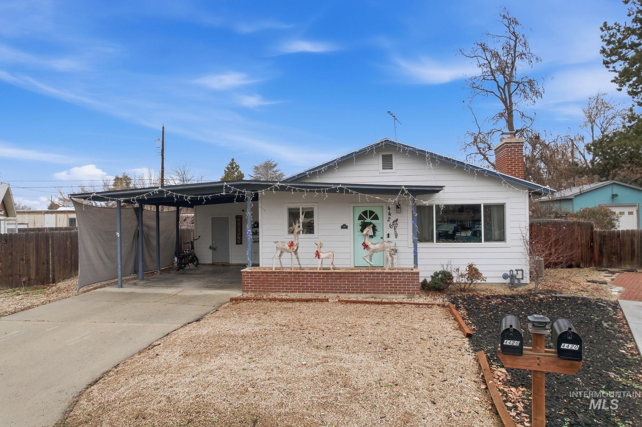 4426 W Clark Cir, Boise, Idaho 83705, 3 Bedrooms, 1.5 Bathrooms, Residential For Sale, Price $399,000,MLS 98969421