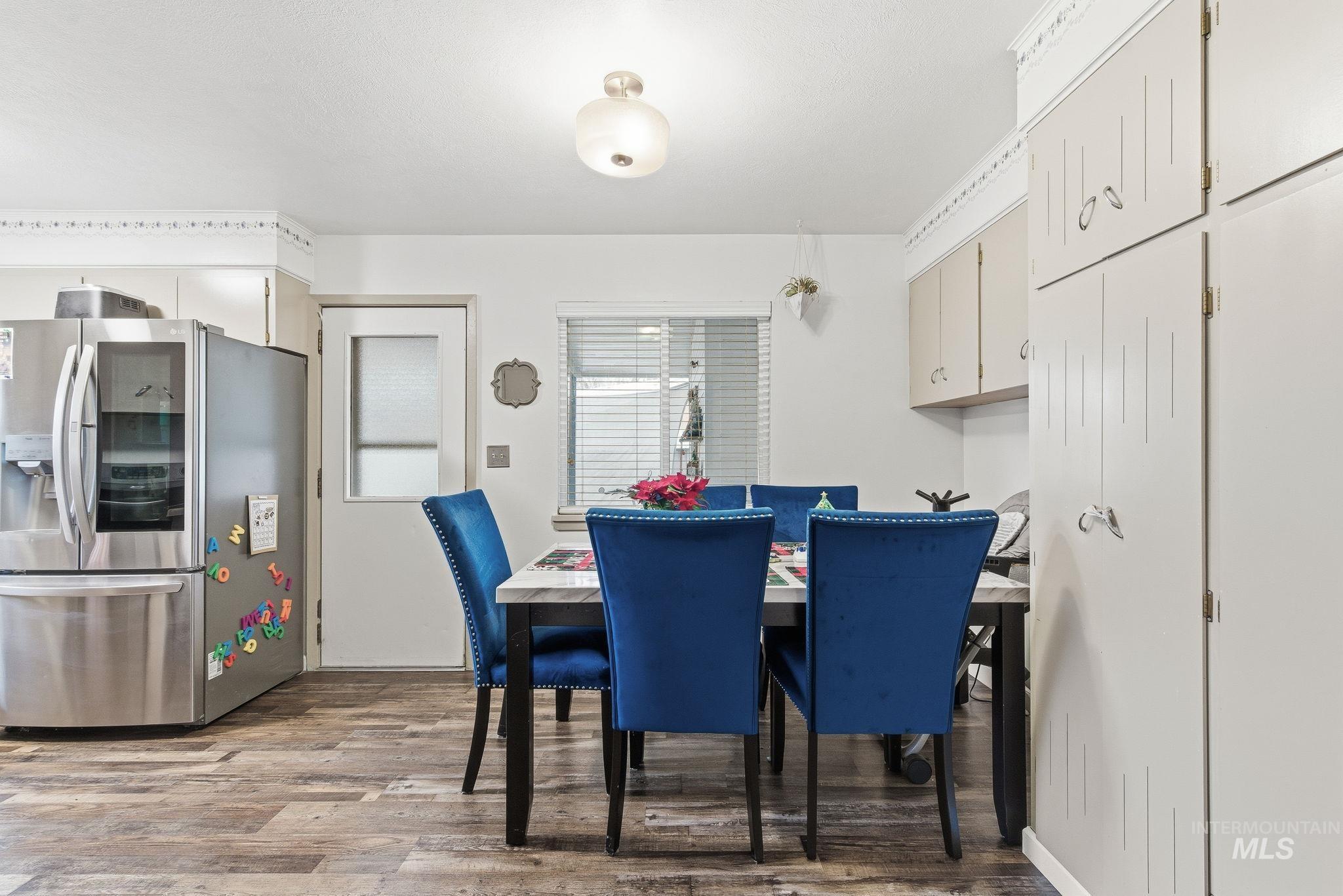 4426 W Clark Cir, Boise, Idaho 83705, 3 Bedrooms, 1.5 Bathrooms, Residential For Sale, Price $399,000,MLS 98969421