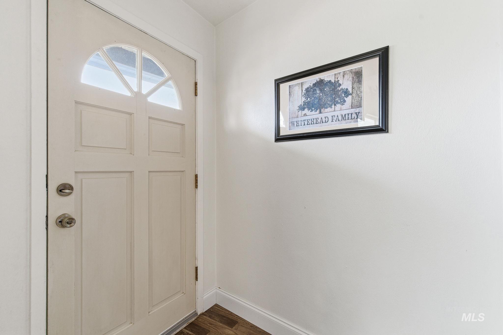 4426 W Clark Cir, Boise, Idaho 83705, 3 Bedrooms, 1.5 Bathrooms, Residential For Sale, Price $399,000,MLS 98969421