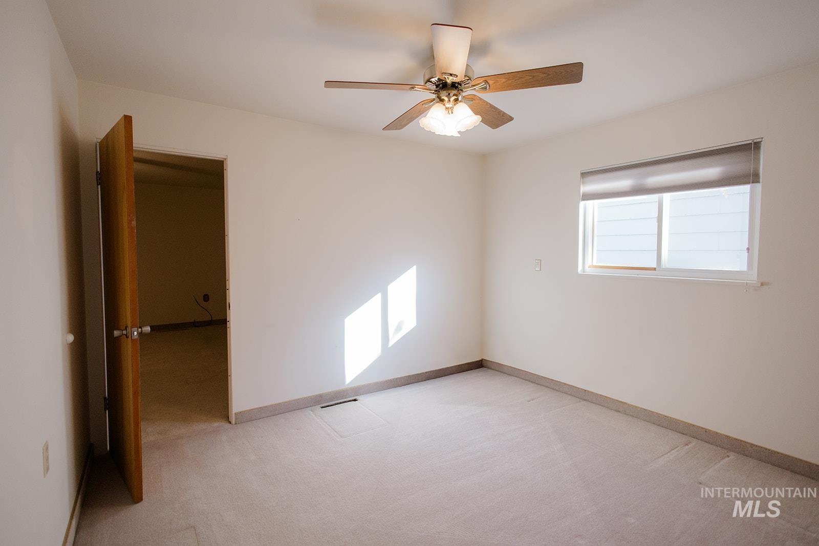 120 S 11th East, Mountain Home, Idaho 83647, 4 Bedrooms, 1.5 Bathrooms, Residential For Sale, Price $325,000,MLS 98969422