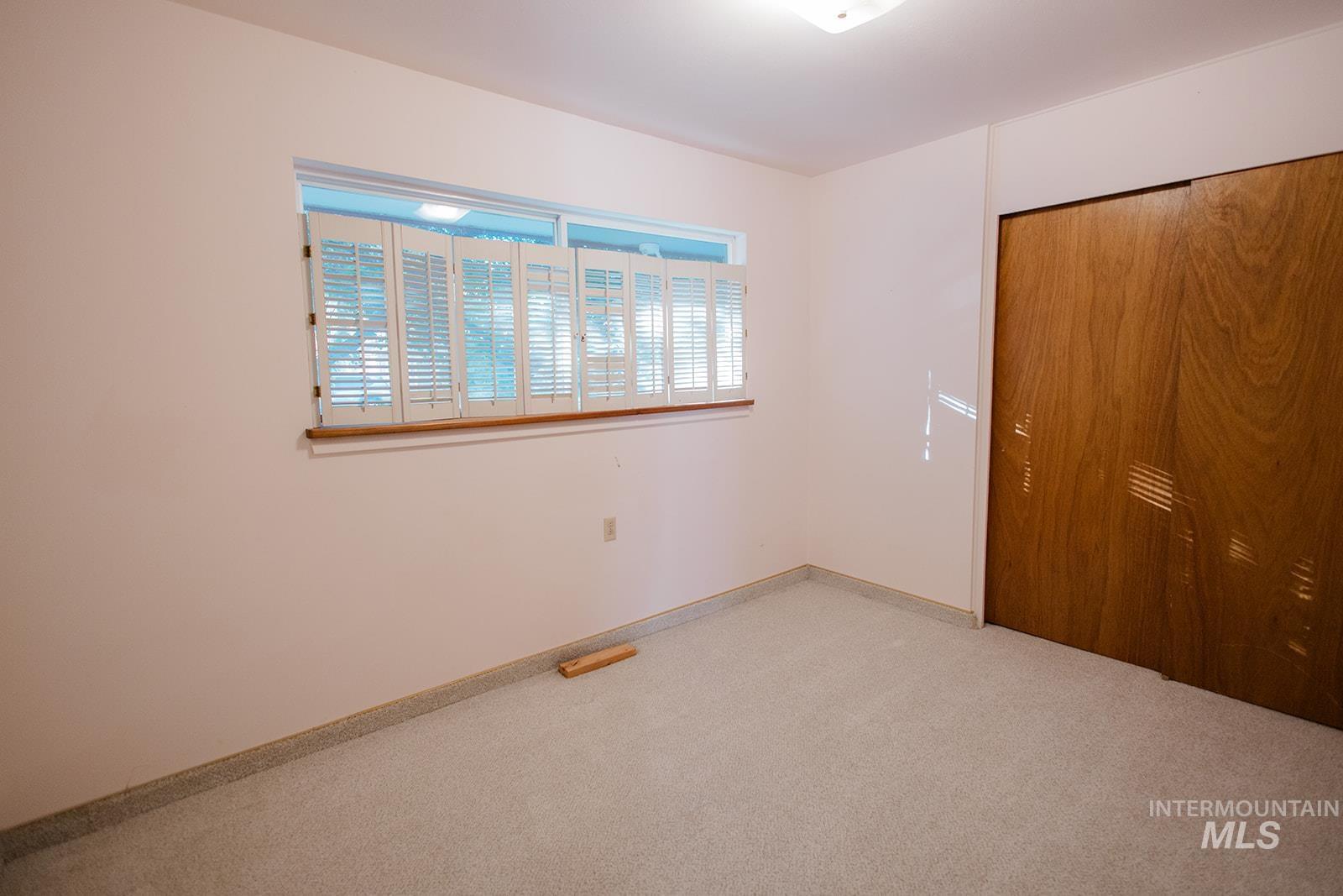 120 S 11th East, Mountain Home, Idaho 83647, 4 Bedrooms, 1.5 Bathrooms, Residential For Sale, Price $325,000,MLS 98969422