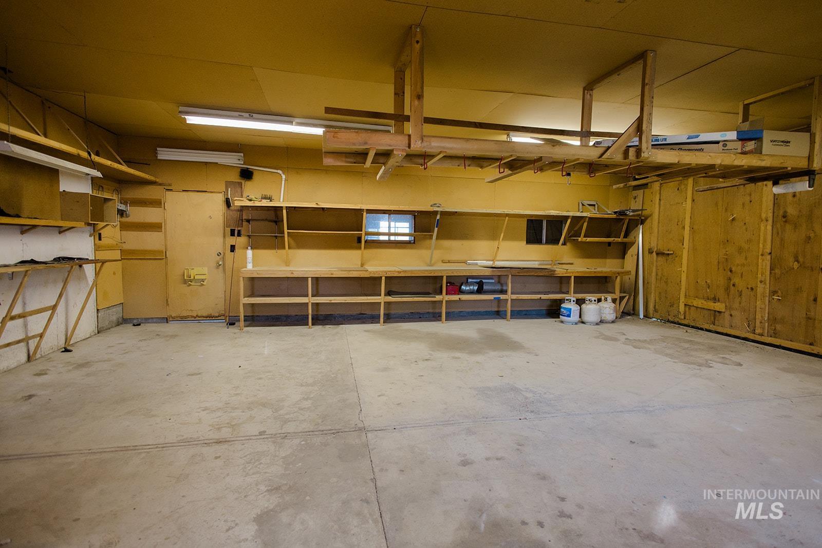 120 S 11th East, Mountain Home, Idaho 83647, 4 Bedrooms, 1.5 Bathrooms, Residential For Sale, Price $325,000,MLS 98969422