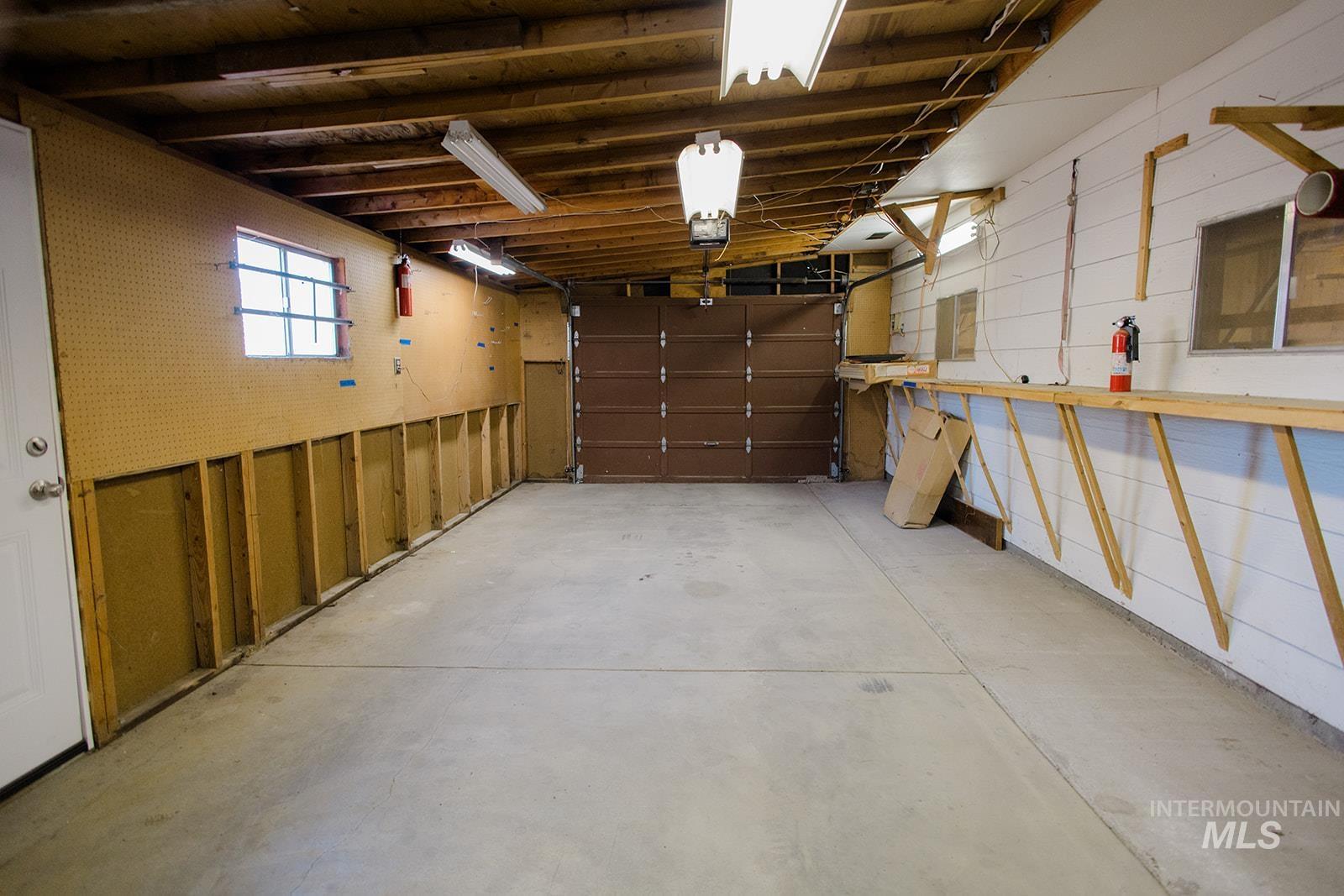 120 S 11th East, Mountain Home, Idaho 83647, 4 Bedrooms, 1.5 Bathrooms, Residential For Sale, Price $325,000,MLS 98969422