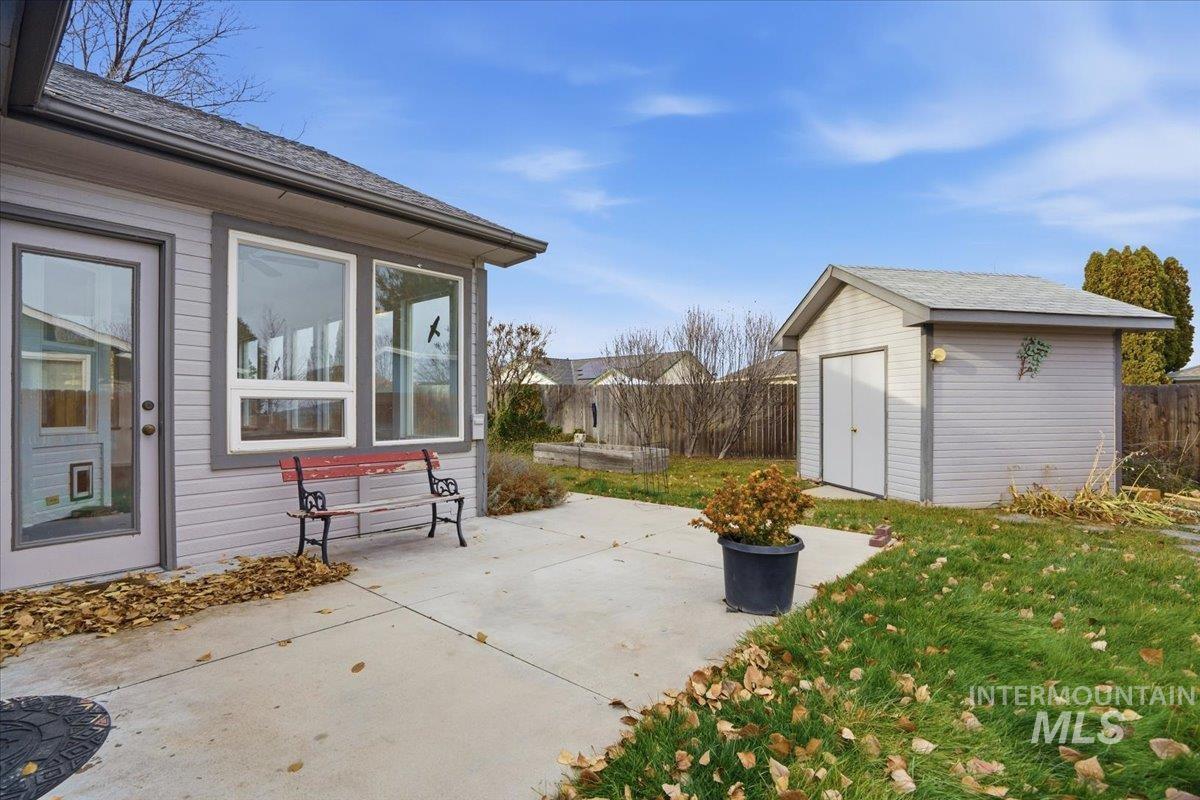 2488 E E Tiger Lily Dr, Boise, Idaho 83716, 3 Bedrooms, 2 Bathrooms, Residential For Sale, Price $499,900,MLS 98969424