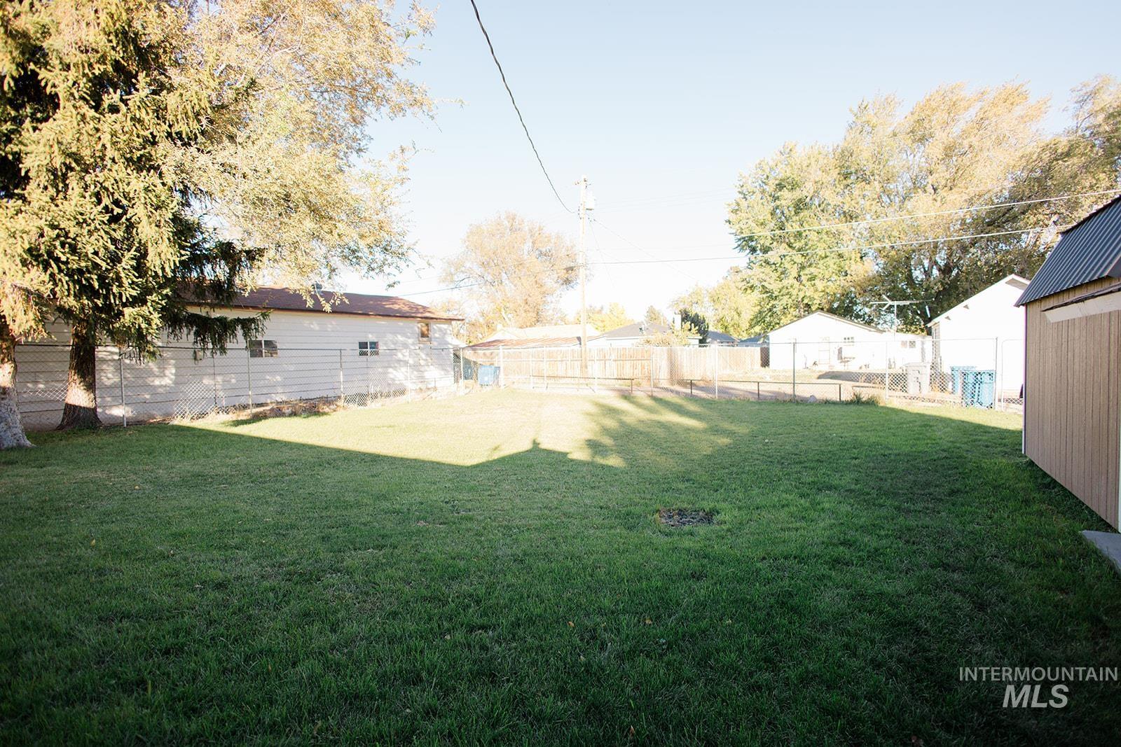 160 S 11th East, Mountain Home, Idaho 83647, 4 Bedrooms, 1 Bathroom, Residential For Sale, Price $265,000,MLS 98969425