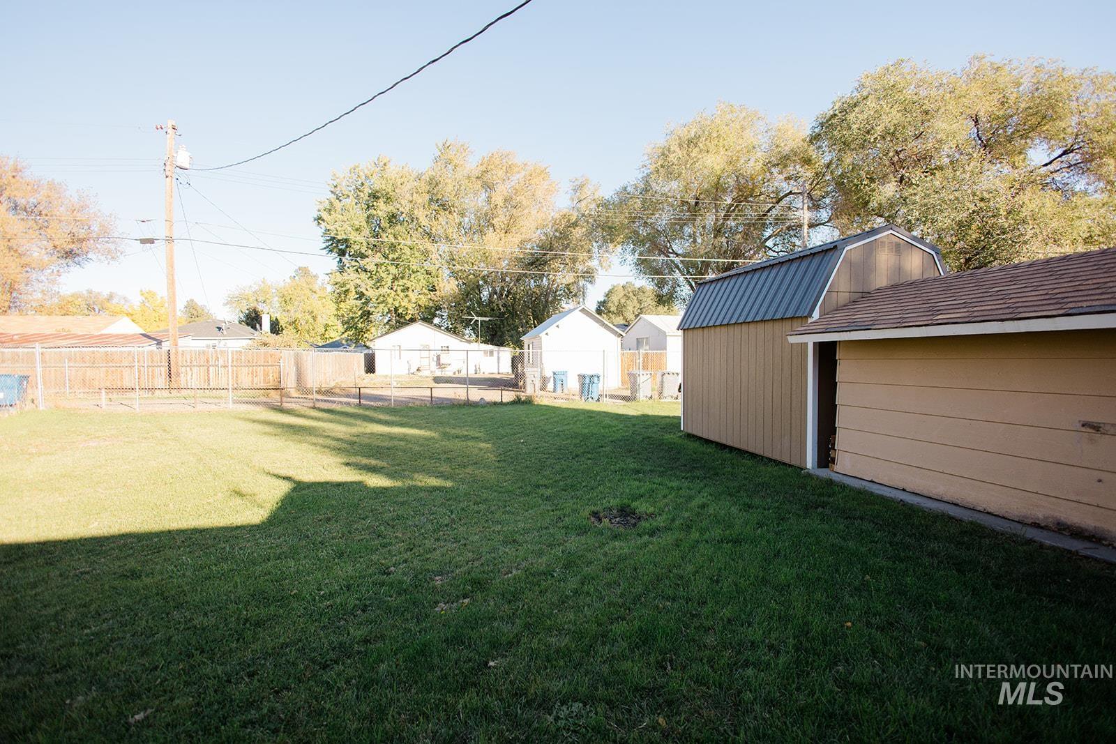 160 S 11th East, Mountain Home, Idaho 83647, 4 Bedrooms, 1 Bathroom, Residential For Sale, Price $265,000,MLS 98969425