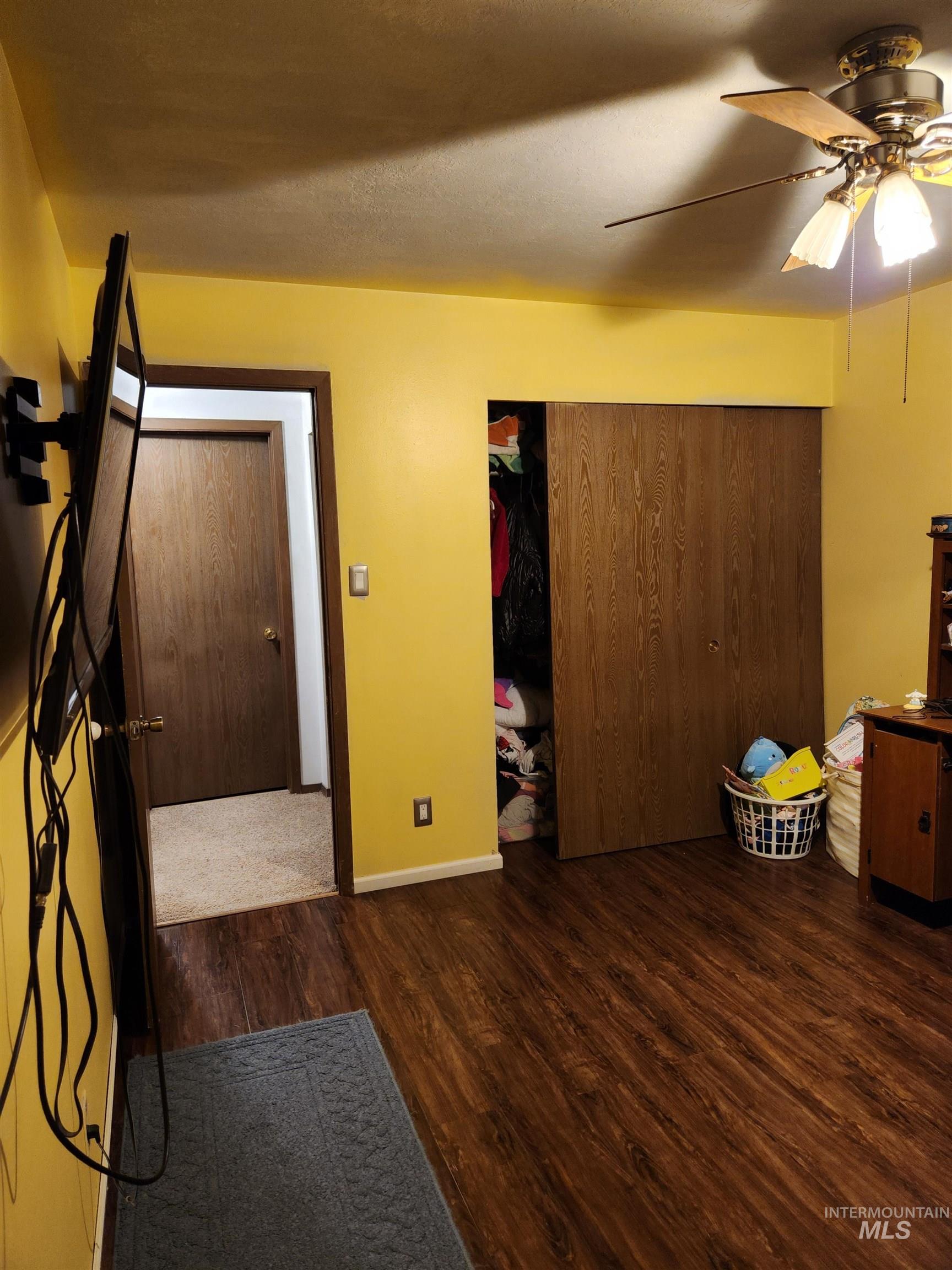 154 Avenida Del Rio W, Twin Falls, Idaho 83301, 3 Bedrooms, 2 Bathrooms, Residential For Sale, Price $295,000,MLS 98969427