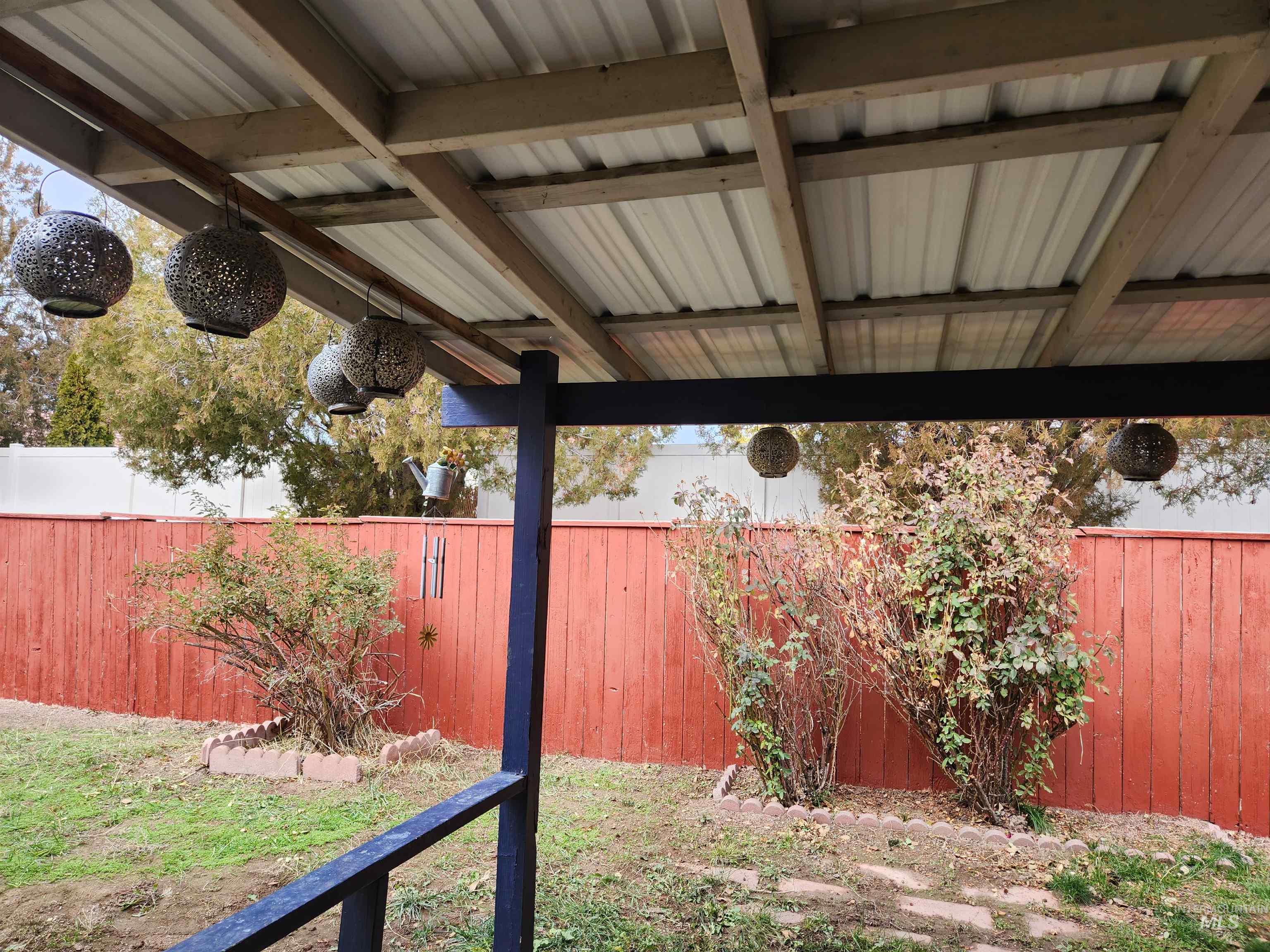 154 Avenida Del Rio W, Twin Falls, Idaho 83301, 3 Bedrooms, 2 Bathrooms, Residential For Sale, Price $295,000,MLS 98969427